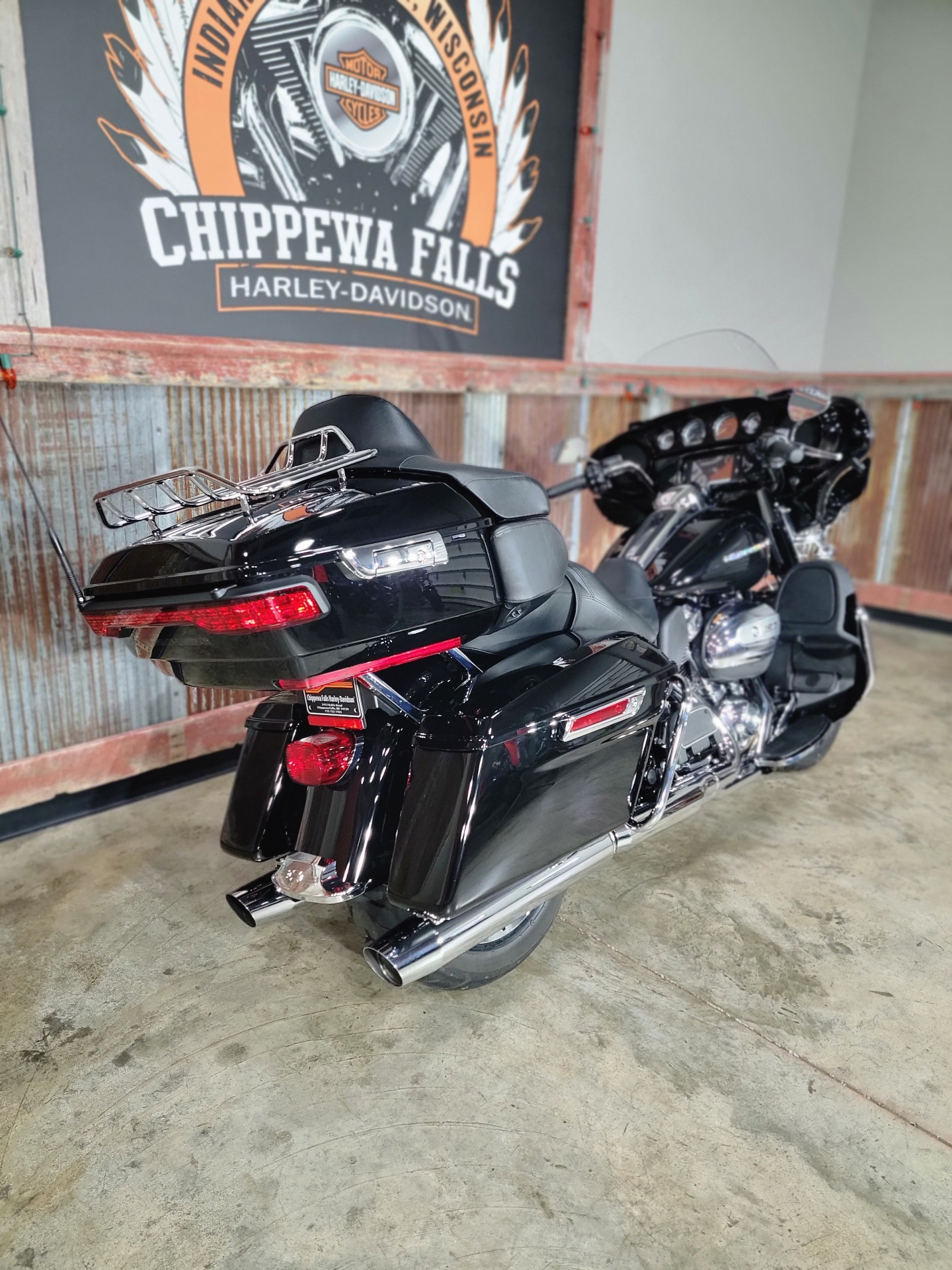 2018 Harley-Davidson Ultra Limited in Chippewa Falls, Wisconsin - Photo 6