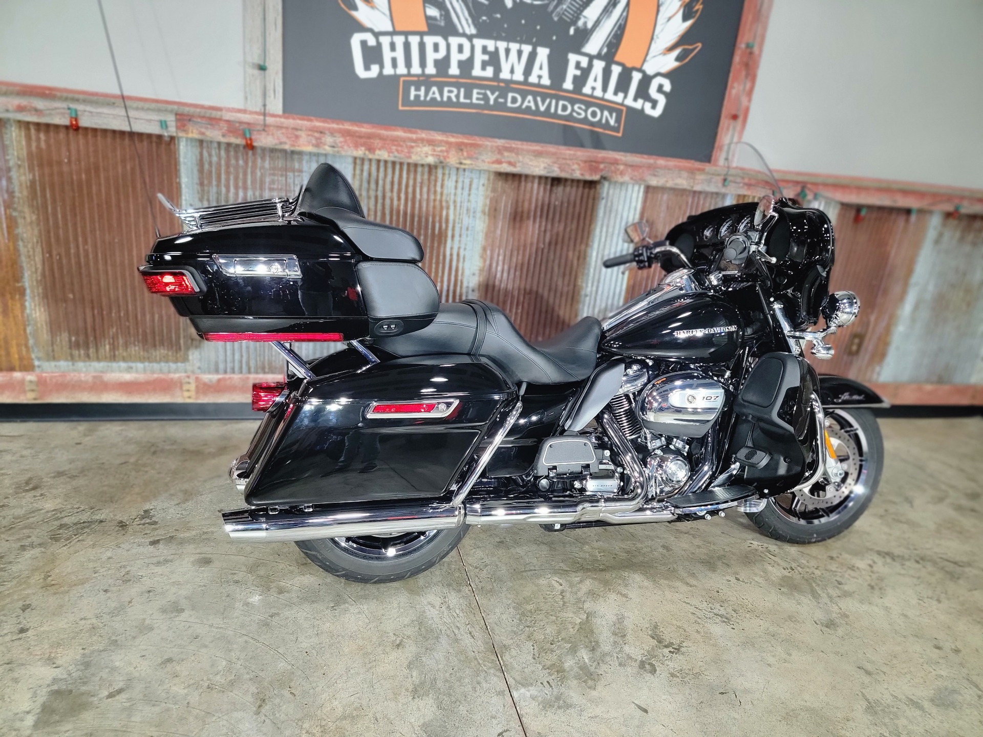 2018 Harley-Davidson Ultra Limited in Chippewa Falls, Wisconsin - Photo 7