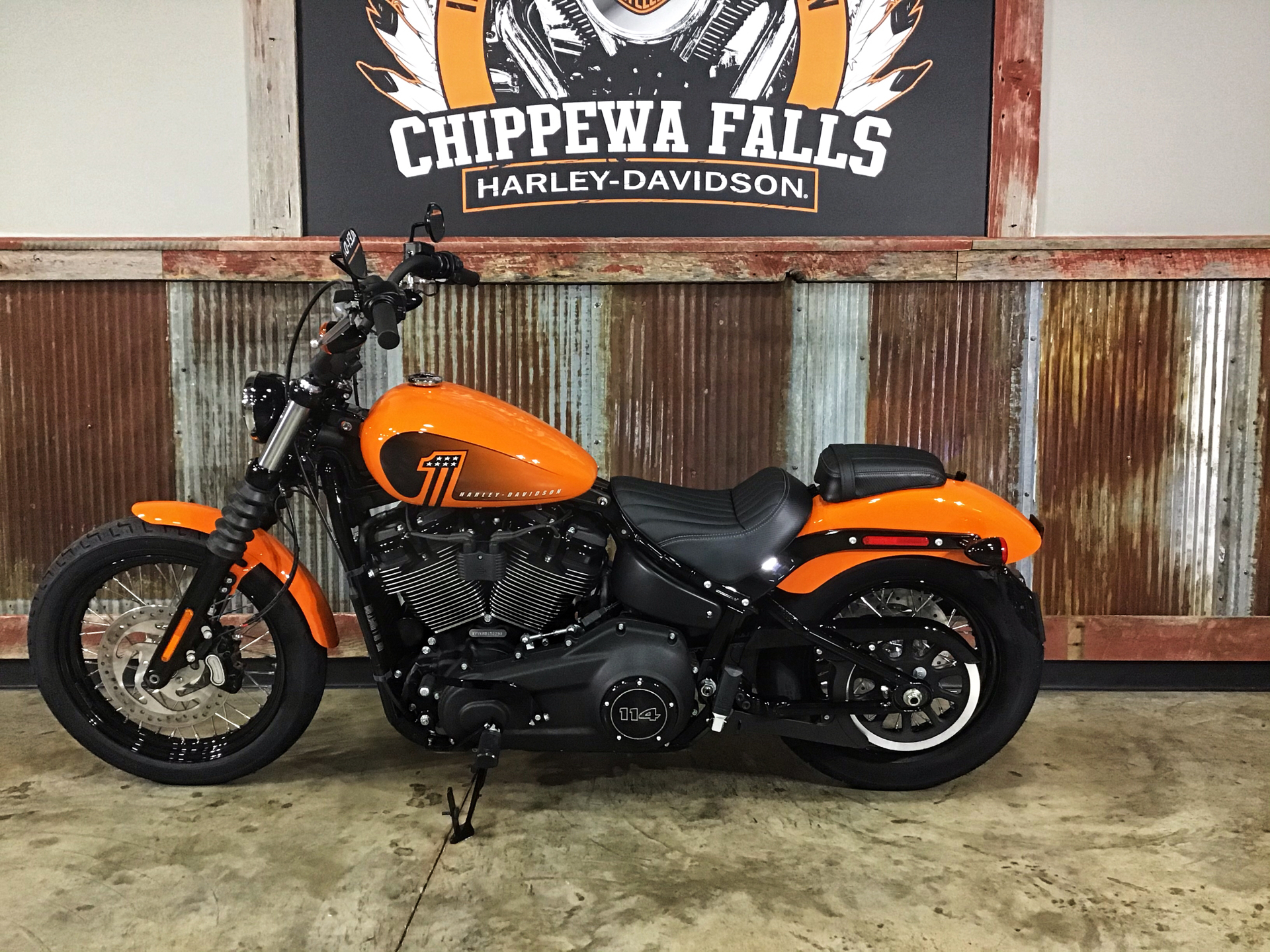 2021 Harley-Davidson Street Bob® 114 in Chippewa Falls, Wisconsin - Photo 10
