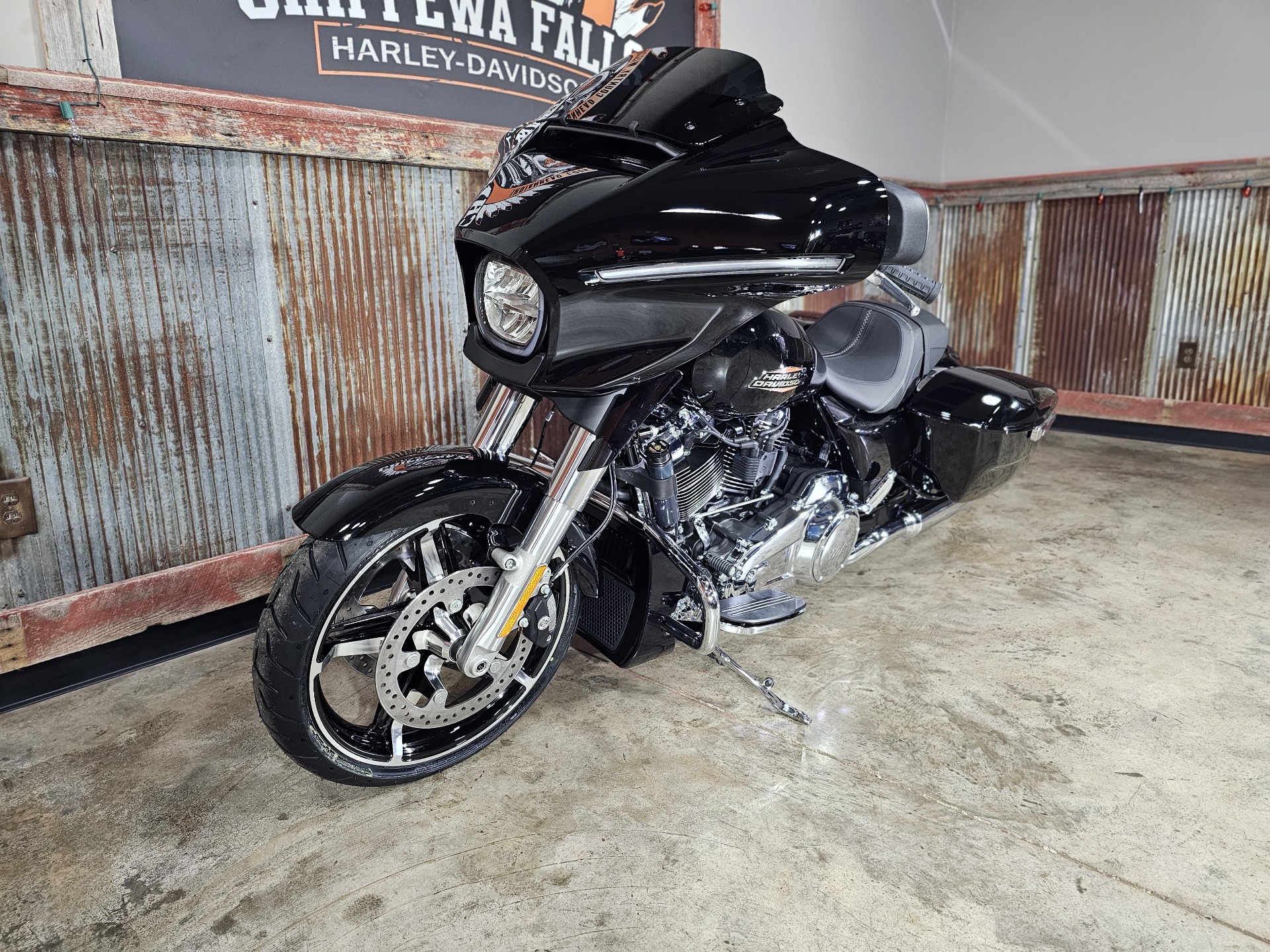 2024 Harley-Davidson Street Glide® in Chippewa Falls, Wisconsin - Photo 13