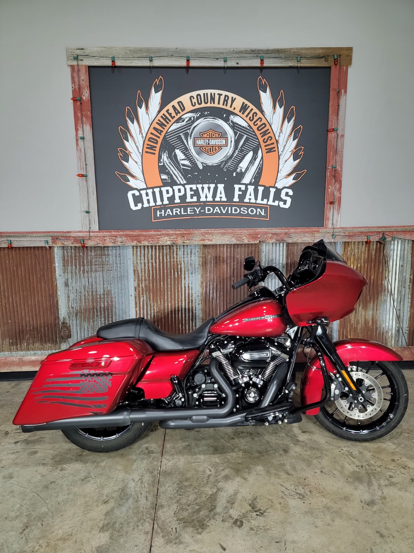 2018 Harley-Davidson Road Glide® Special in Chippewa Falls, Wisconsin - Photo 2