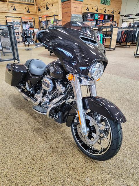 2021 Harley-Davidson Street Glide® Special in Sauk Rapids, Minnesota - Photo 4