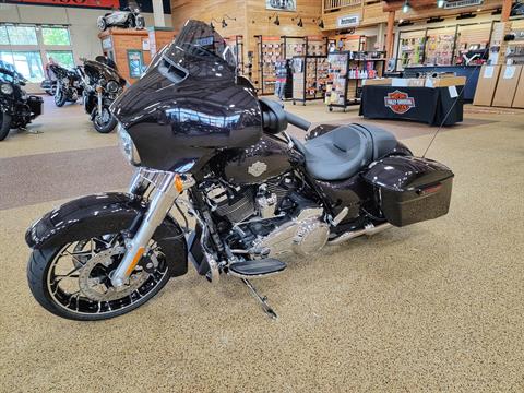 2021 Harley-Davidson Street Glide® Special in Sauk Rapids, Minnesota - Photo 13