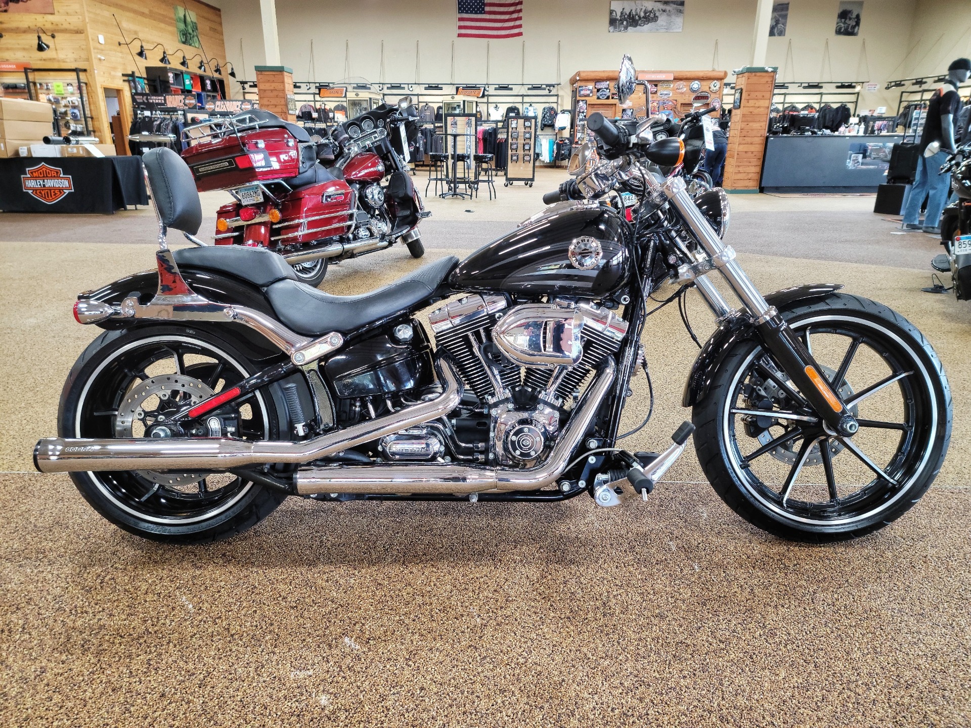 2016 Harley-Davidson Breakout® in Sauk Rapids, Minnesota - Photo 1