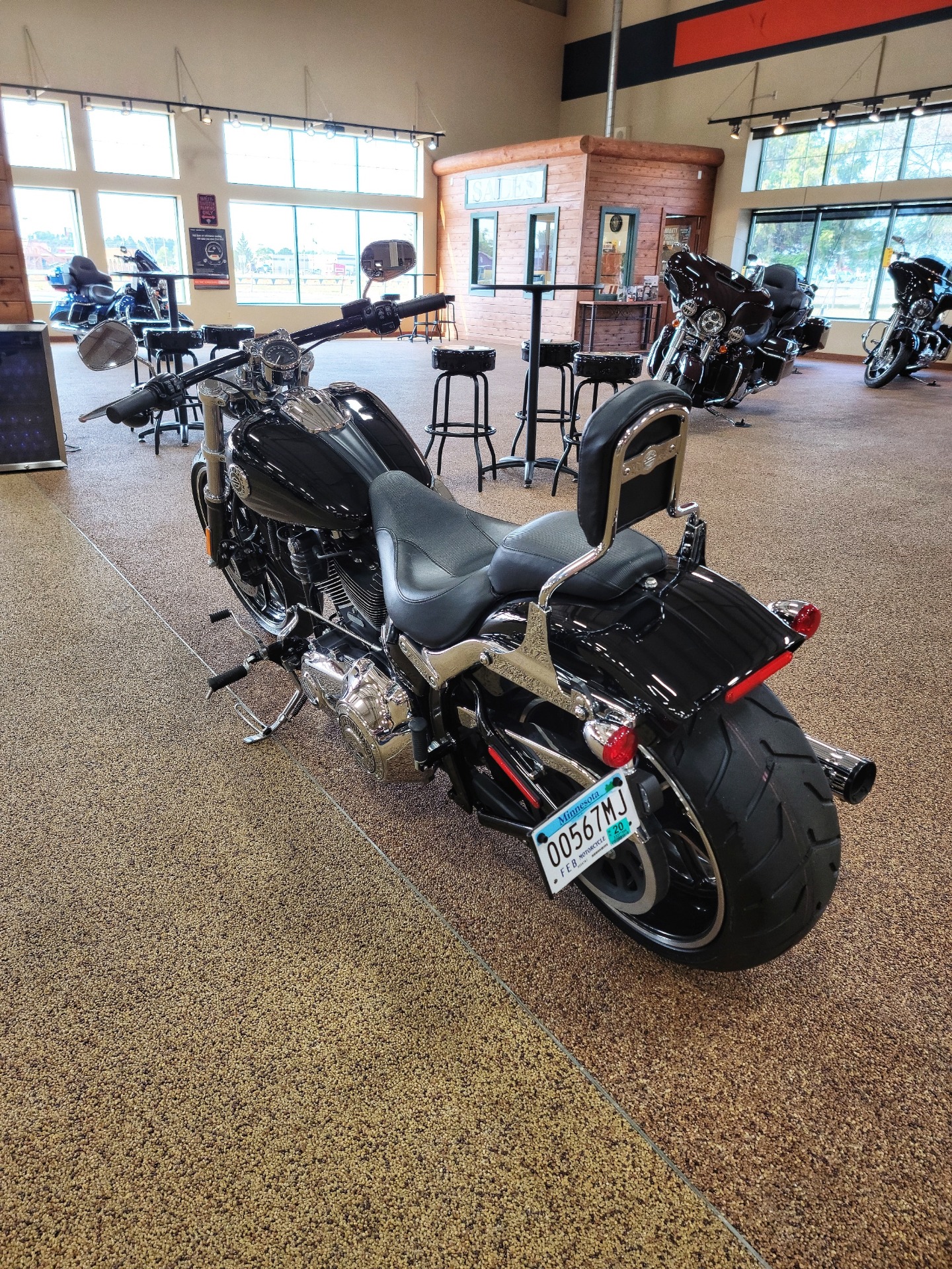 2016 Harley-Davidson Breakout® in Sauk Rapids, Minnesota - Photo 17
