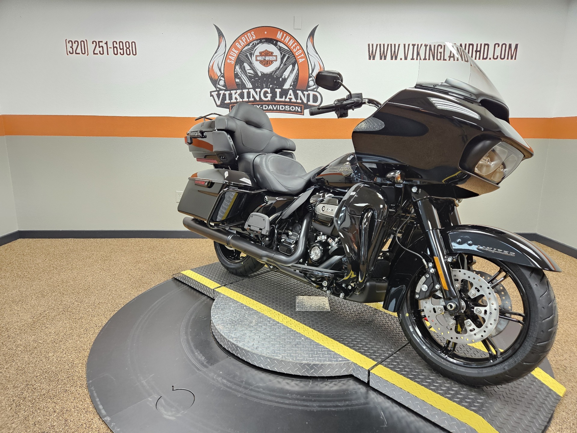 2024 Harley-Davidson Road Glide® Limited in Sauk Rapids, Minnesota - Photo 3