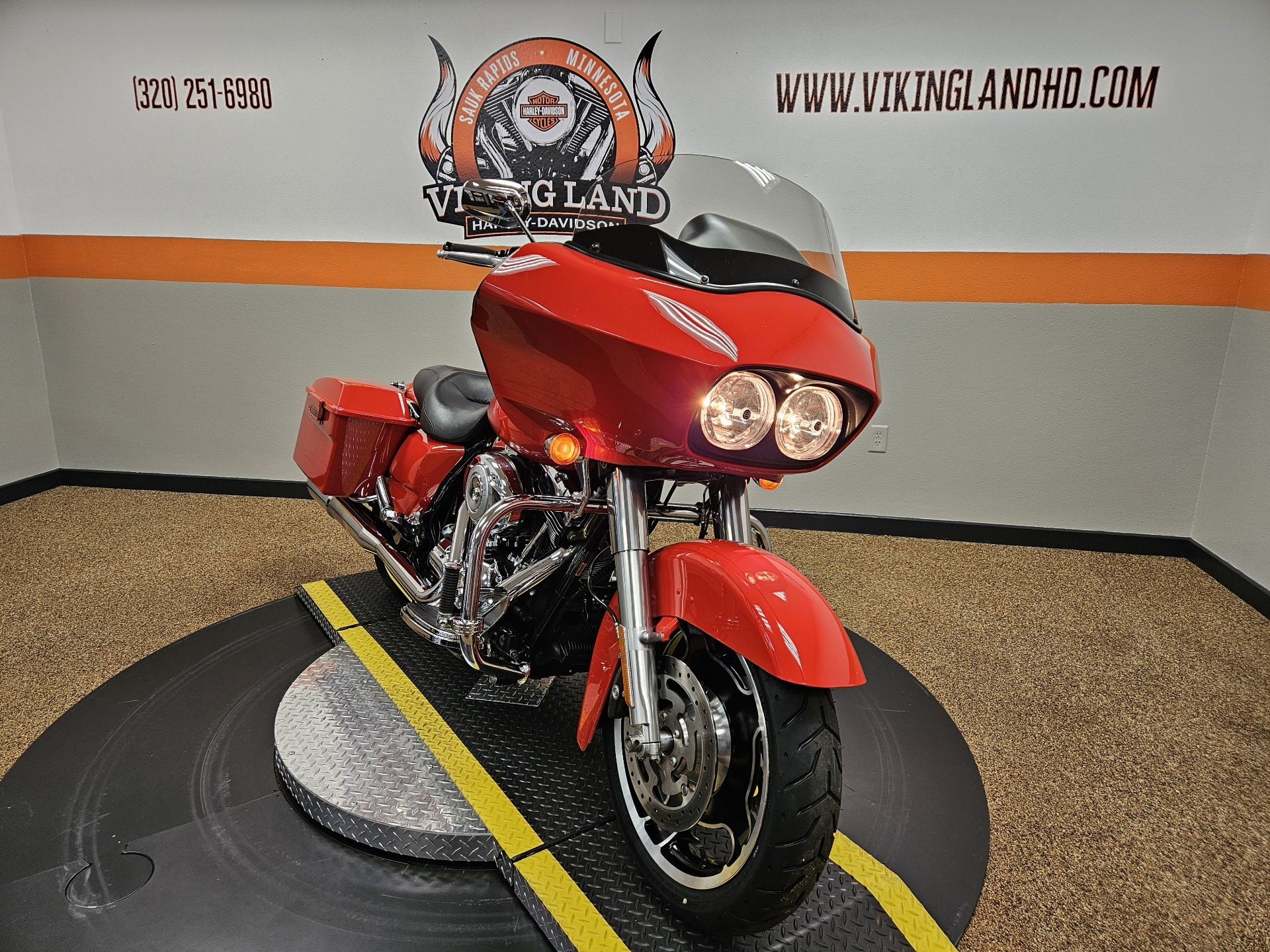 2010 Harley-Davidson Road Glide® Custom in Sauk Rapids, Minnesota - Photo 4