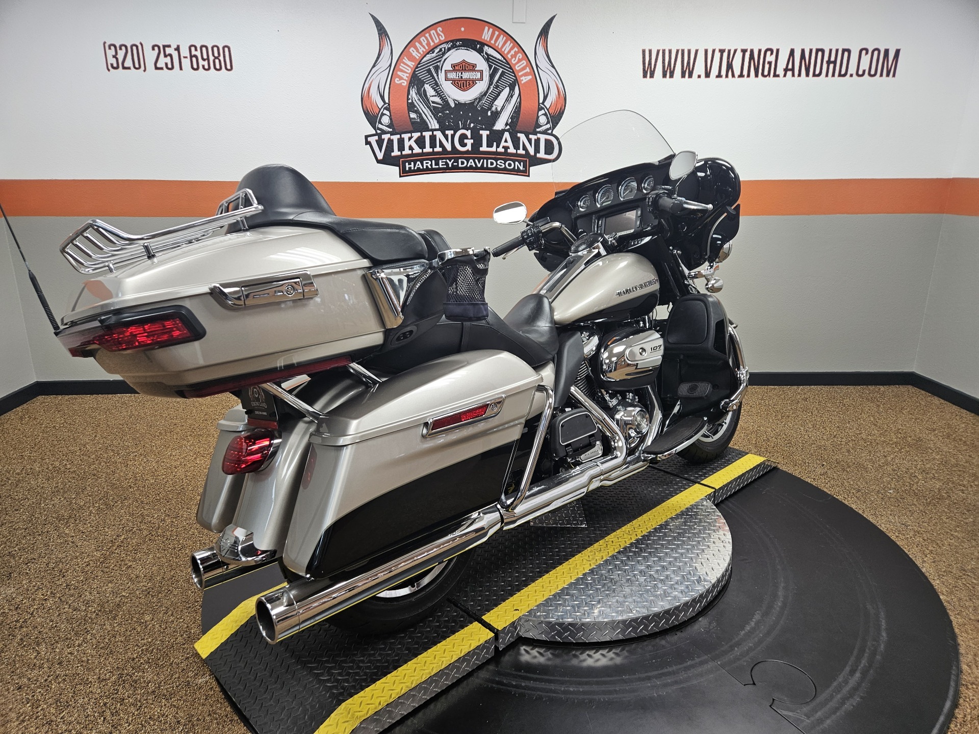 2018 Harley-Davidson Ultra Limited in Sauk Rapids, Minnesota - Photo 5