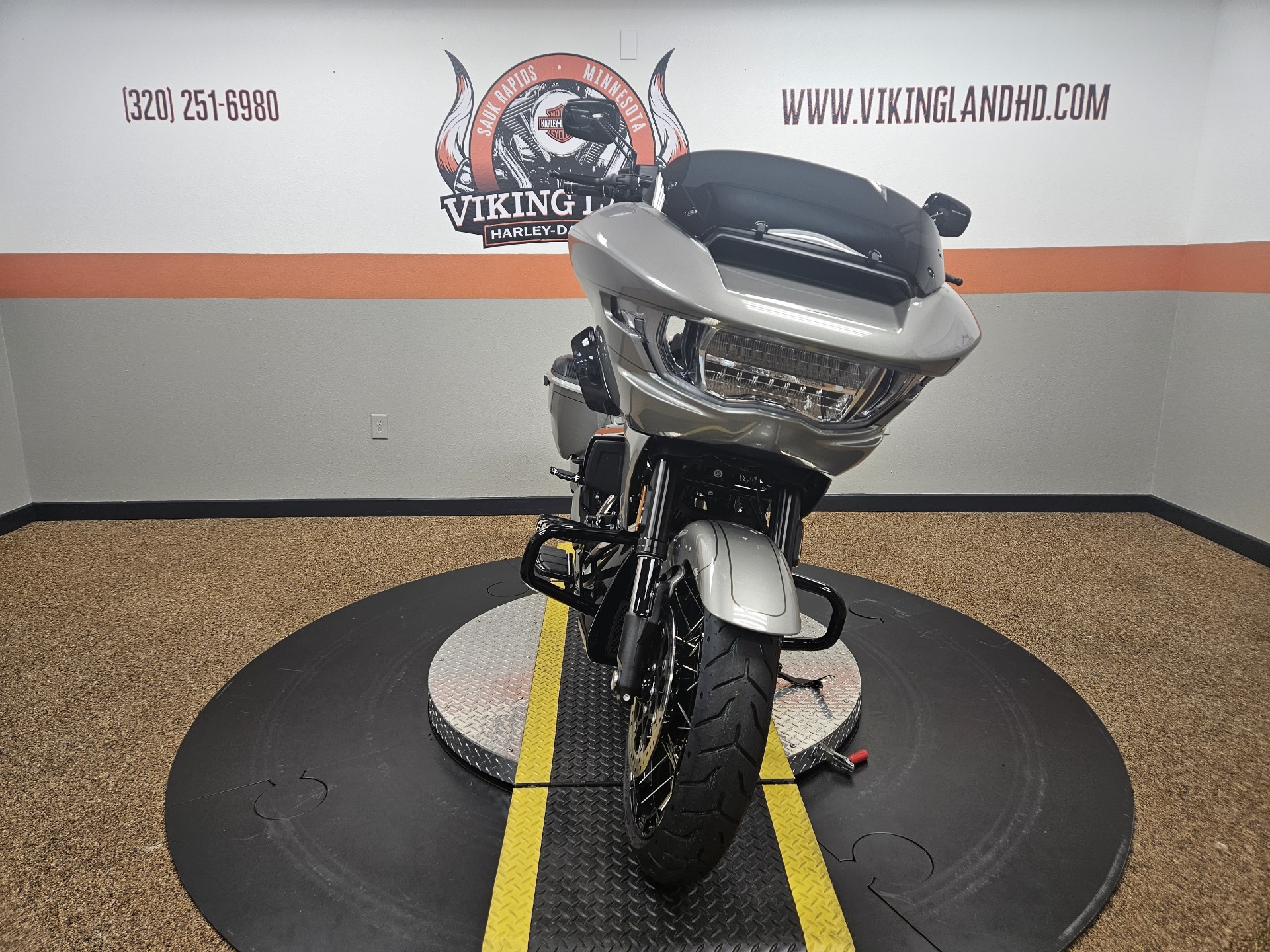 2023 Harley-Davidson CVO™ Road Glide® in Sauk Rapids, Minnesota - Photo 4