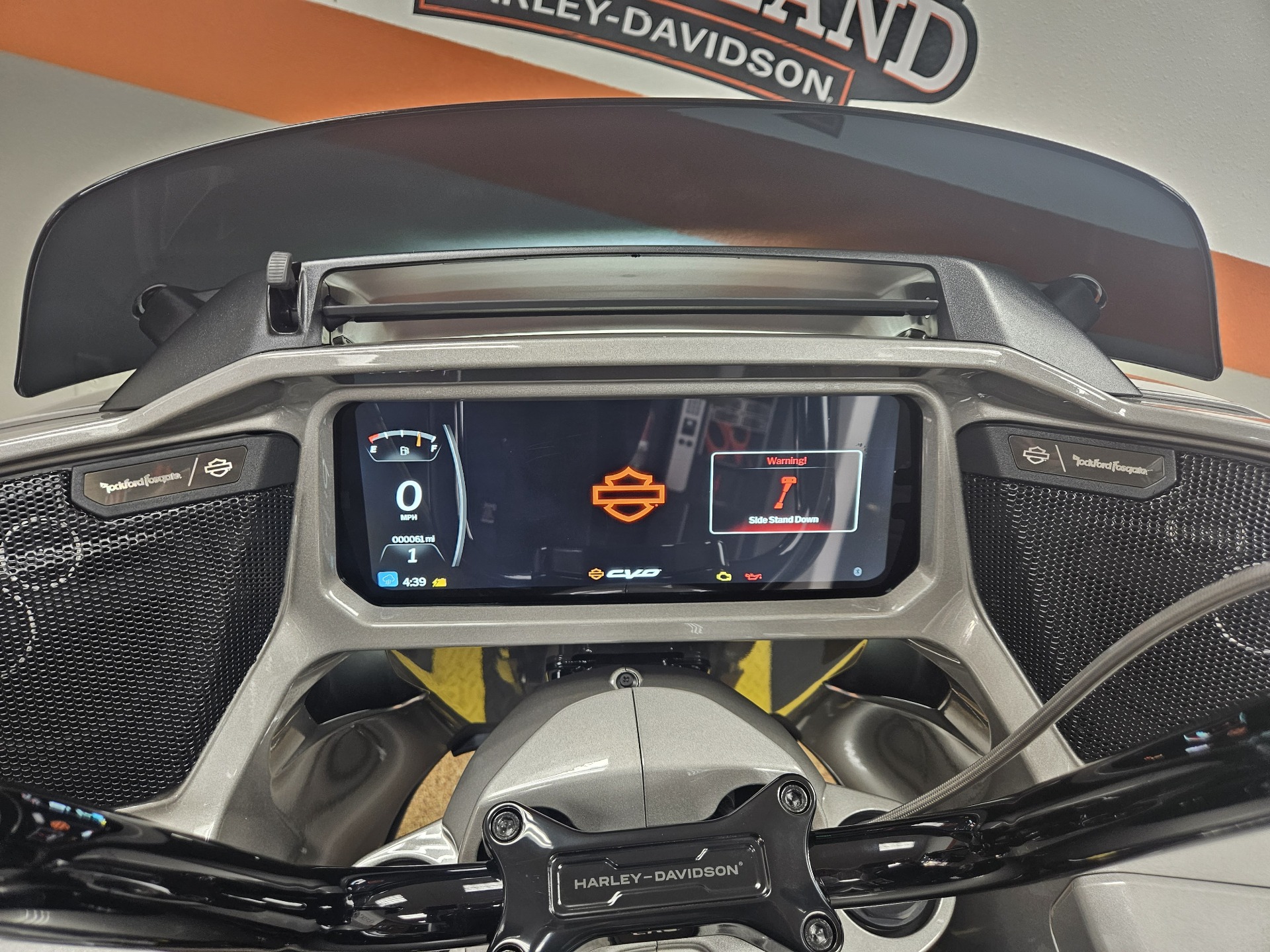 2023 Harley-Davidson CVO™ Road Glide® in Sauk Rapids, Minnesota - Photo 15