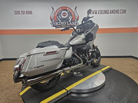 2023 Harley-Davidson CVO™ Road Glide® in Sauk Rapids, Minnesota - Photo 6