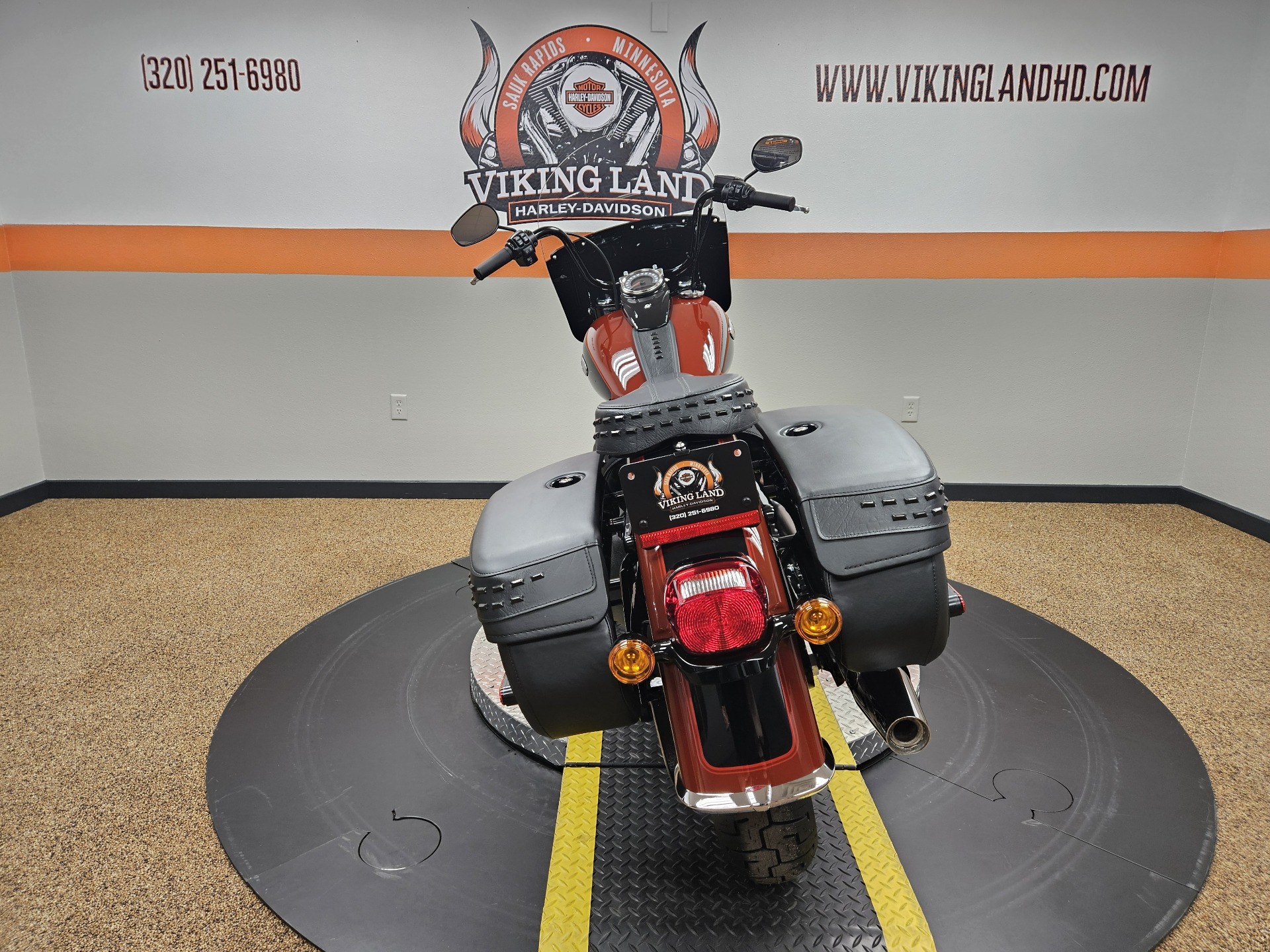 2024 Harley-Davidson Heritage Classic 114 in Sauk Rapids, Minnesota - Photo 6