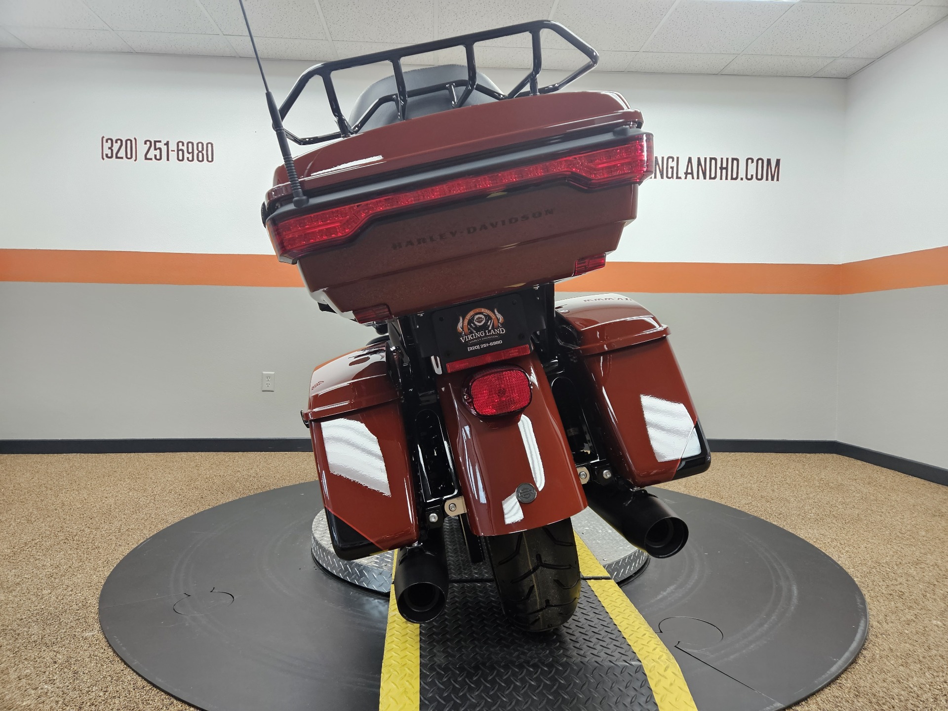 2024 Harley-Davidson Road Glide® Limited in Sauk Rapids, Minnesota - Photo 8