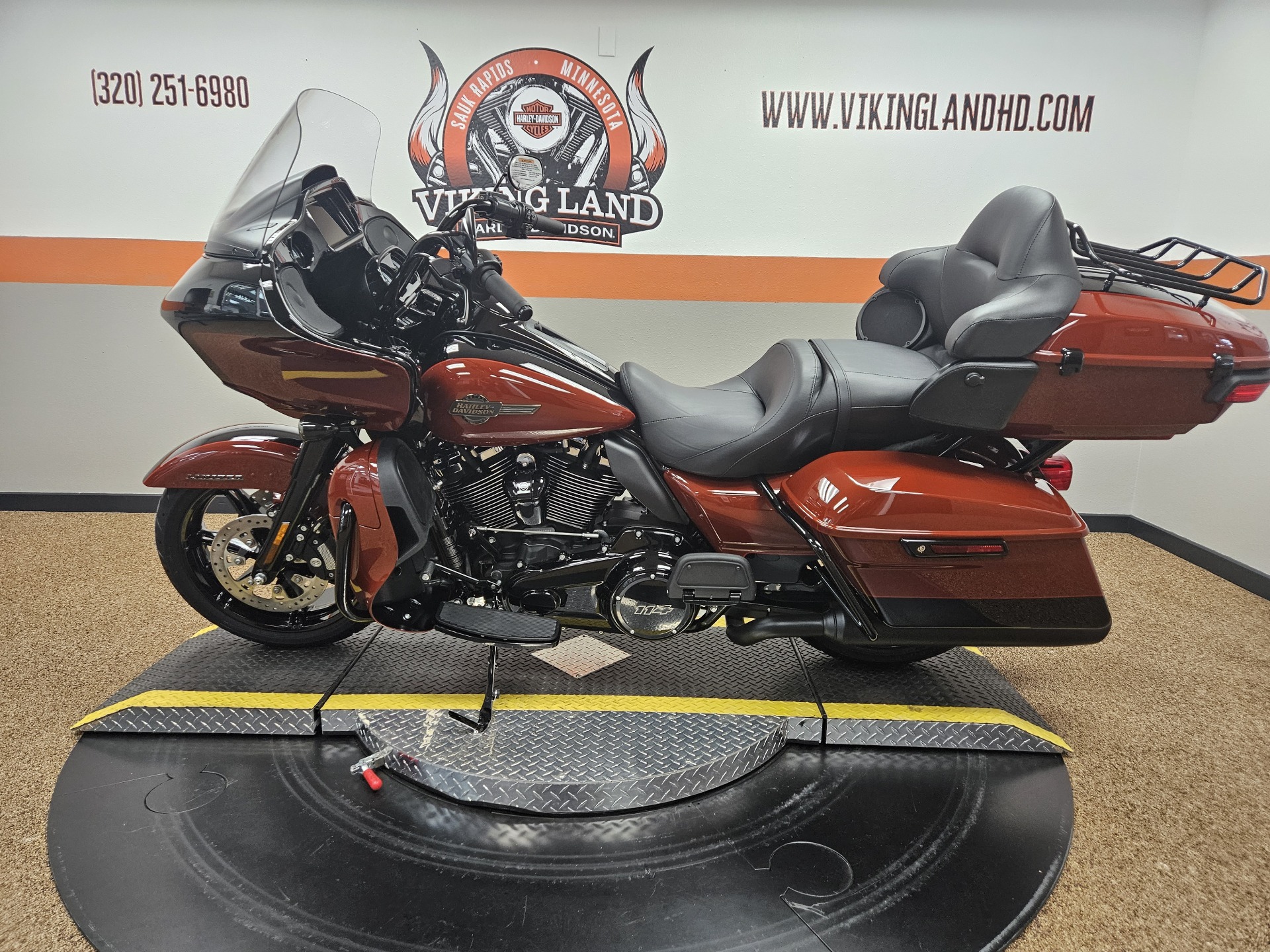 2024 Harley-Davidson Road Glide® Limited in Sauk Rapids, Minnesota - Photo 10
