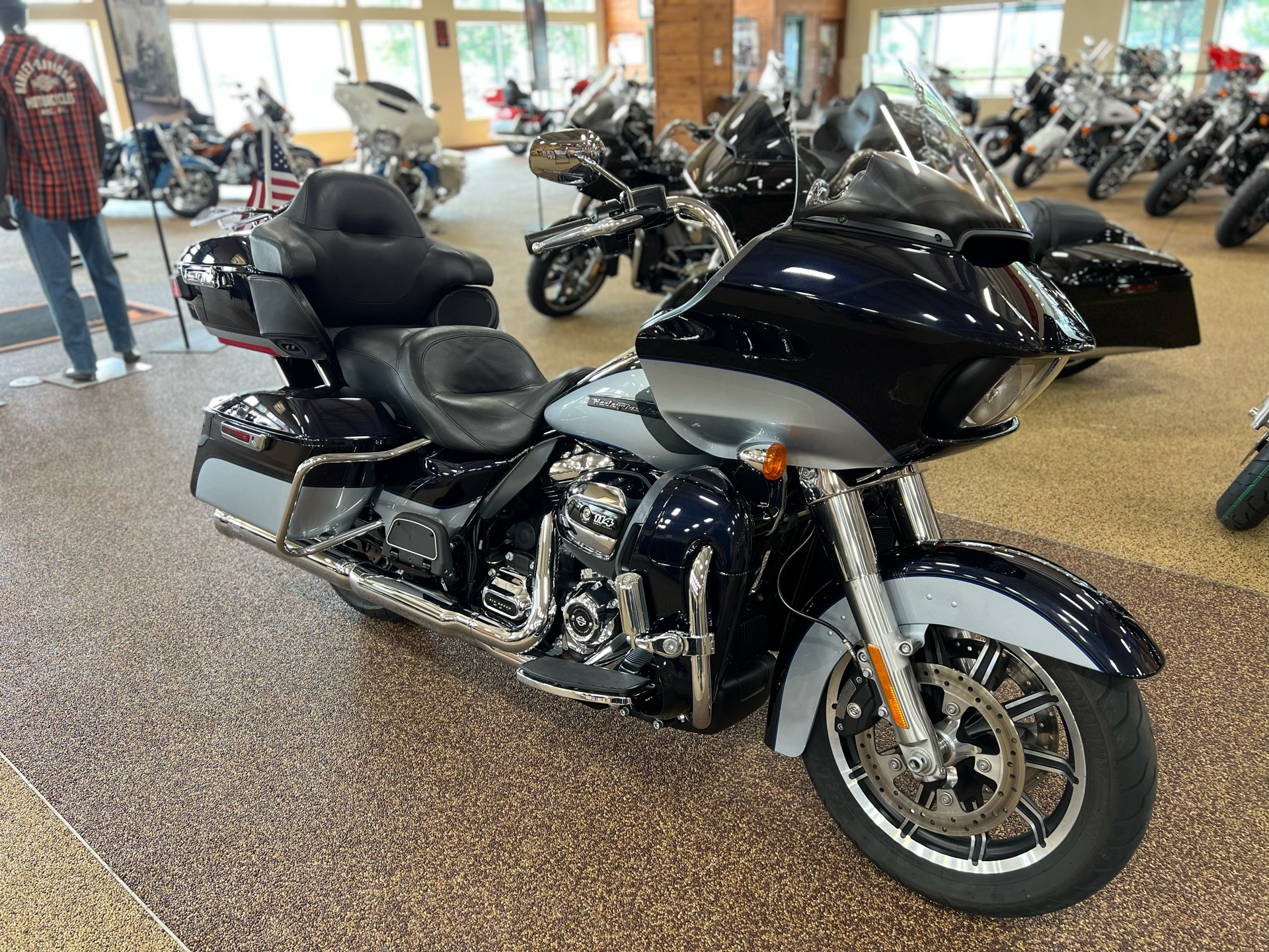 2019 Harley-Davidson Road Glide® Ultra in Sauk Rapids, Minnesota - Photo 5