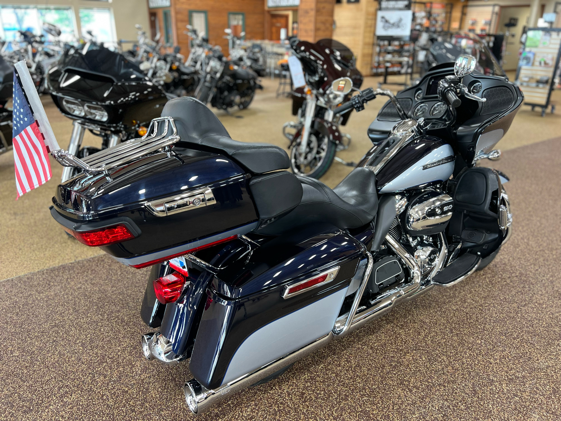 2019 Harley-Davidson Road Glide® Ultra in Sauk Rapids, Minnesota - Photo 6