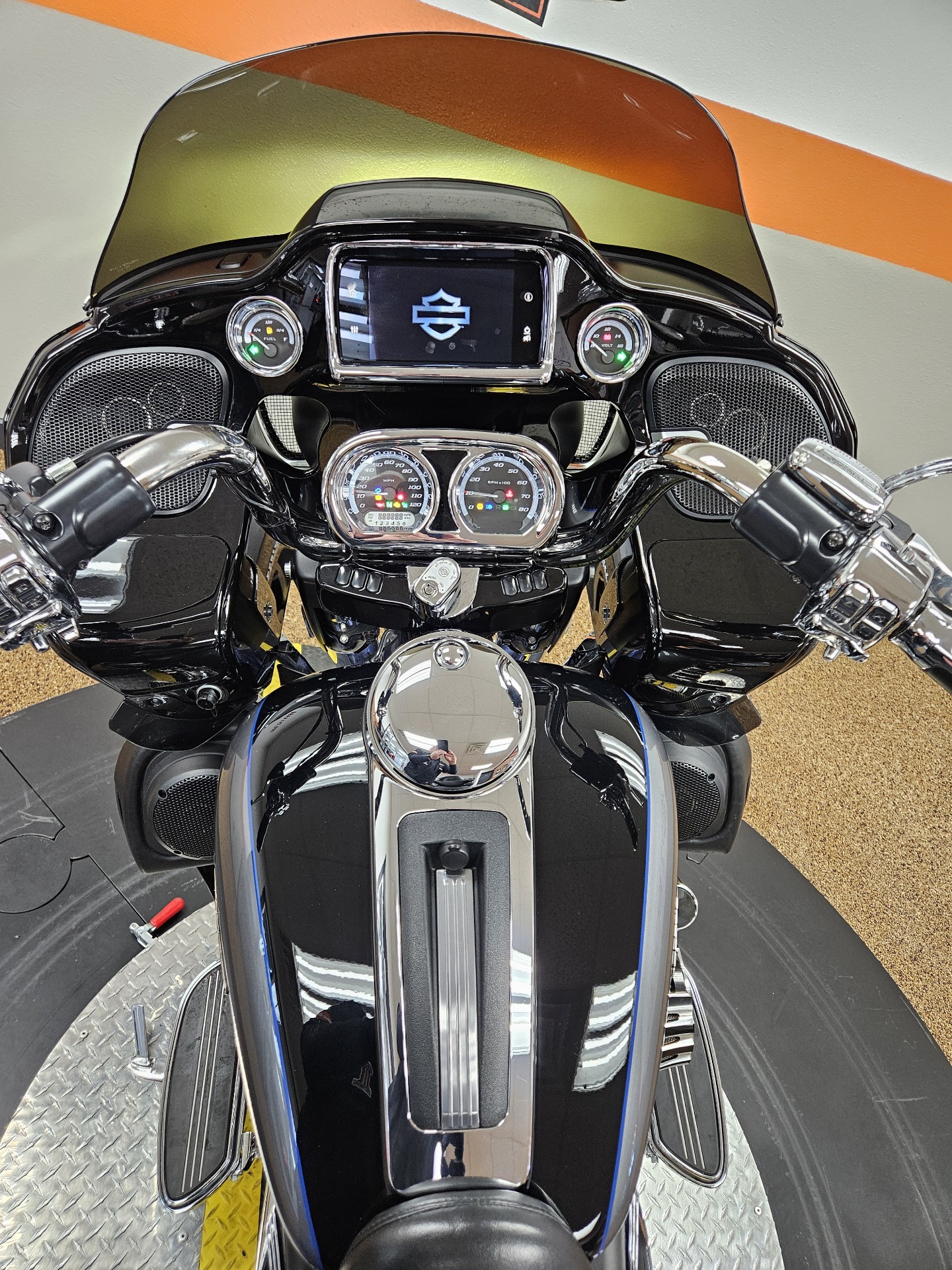 2021 Harley-Davidson Road Glide® Limited in Sauk Rapids, Minnesota - Photo 14