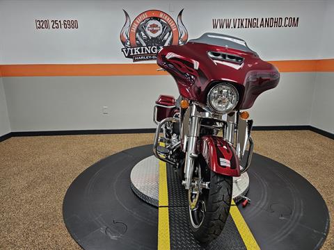 2017 Harley-Davidson Street Glide® Special in Sauk Rapids, Minnesota - Photo 5
