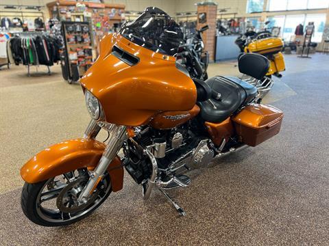 2014 Harley-Davidson Street Glide® in Sauk Rapids, Minnesota - Photo 15