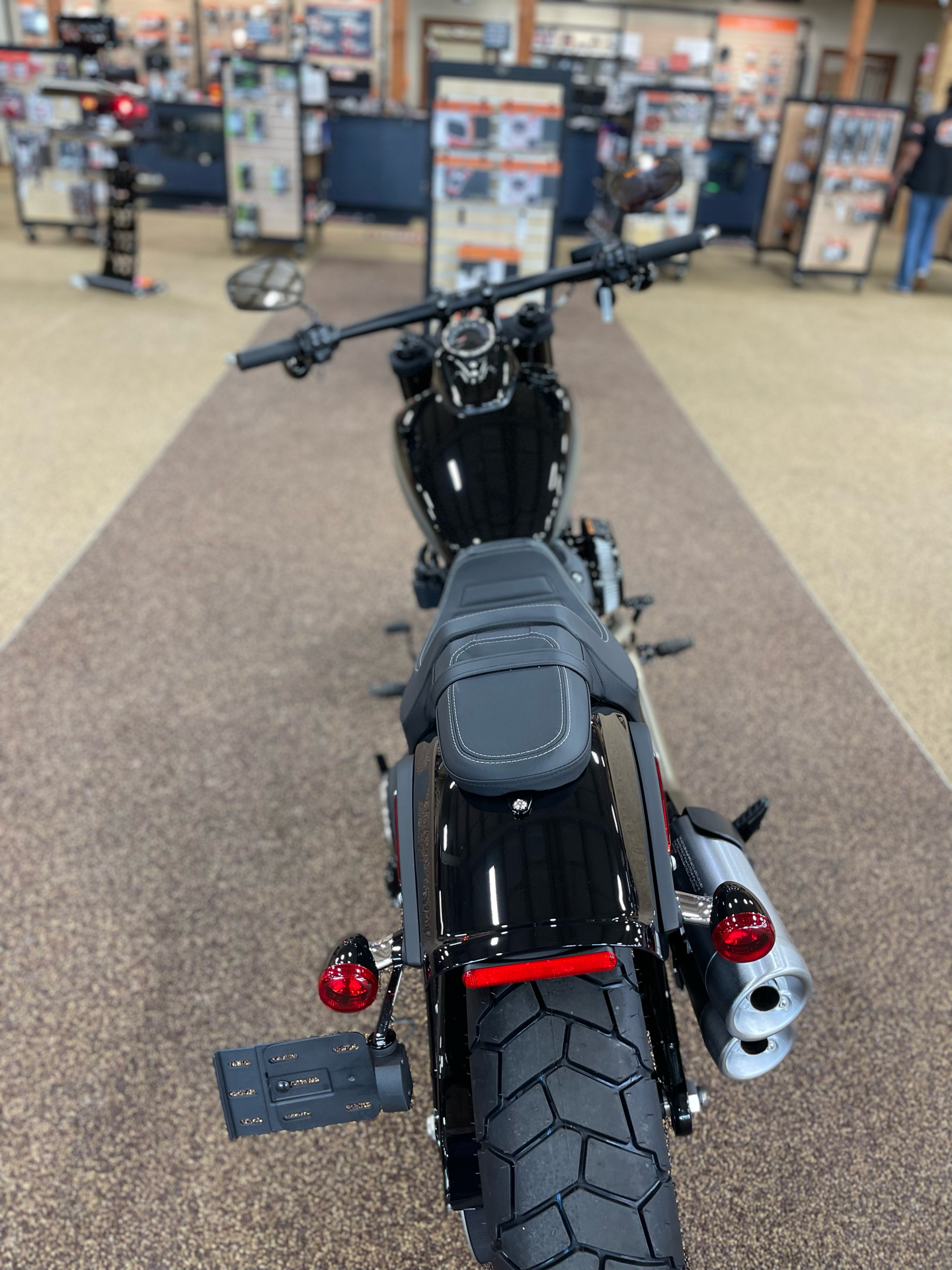 2022 Harley-Davidson Fat Bob® 114 in Sauk Rapids, Minnesota - Photo 8