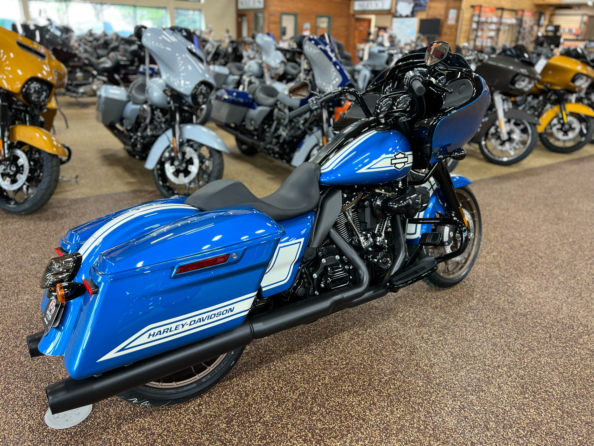 2023 Harley-Davidson Road Glide® ST in Sauk Rapids, Minnesota - Photo 6