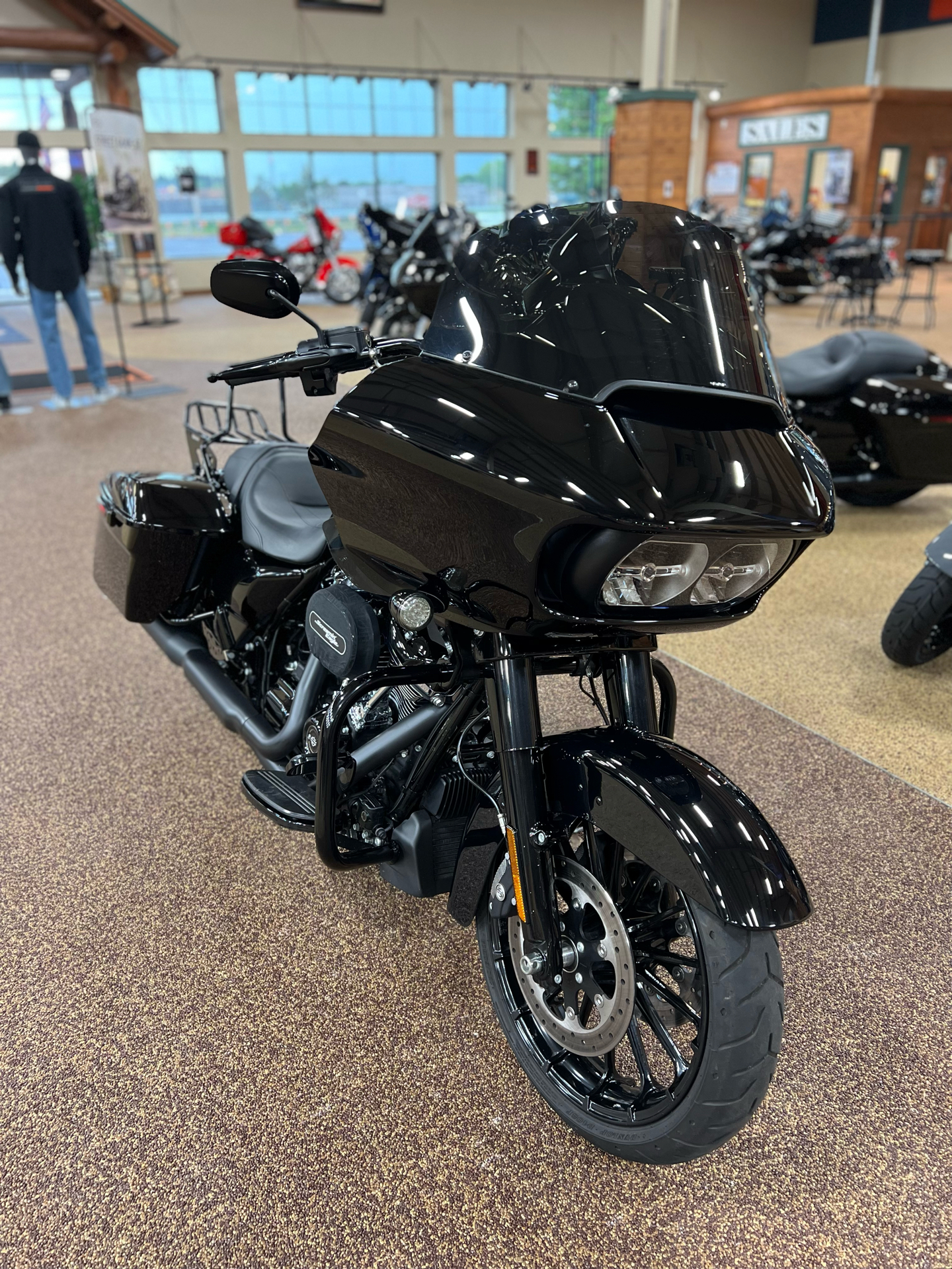 2019 Harley-Davidson Road Glide® Special in Sauk Rapids, Minnesota - Photo 4