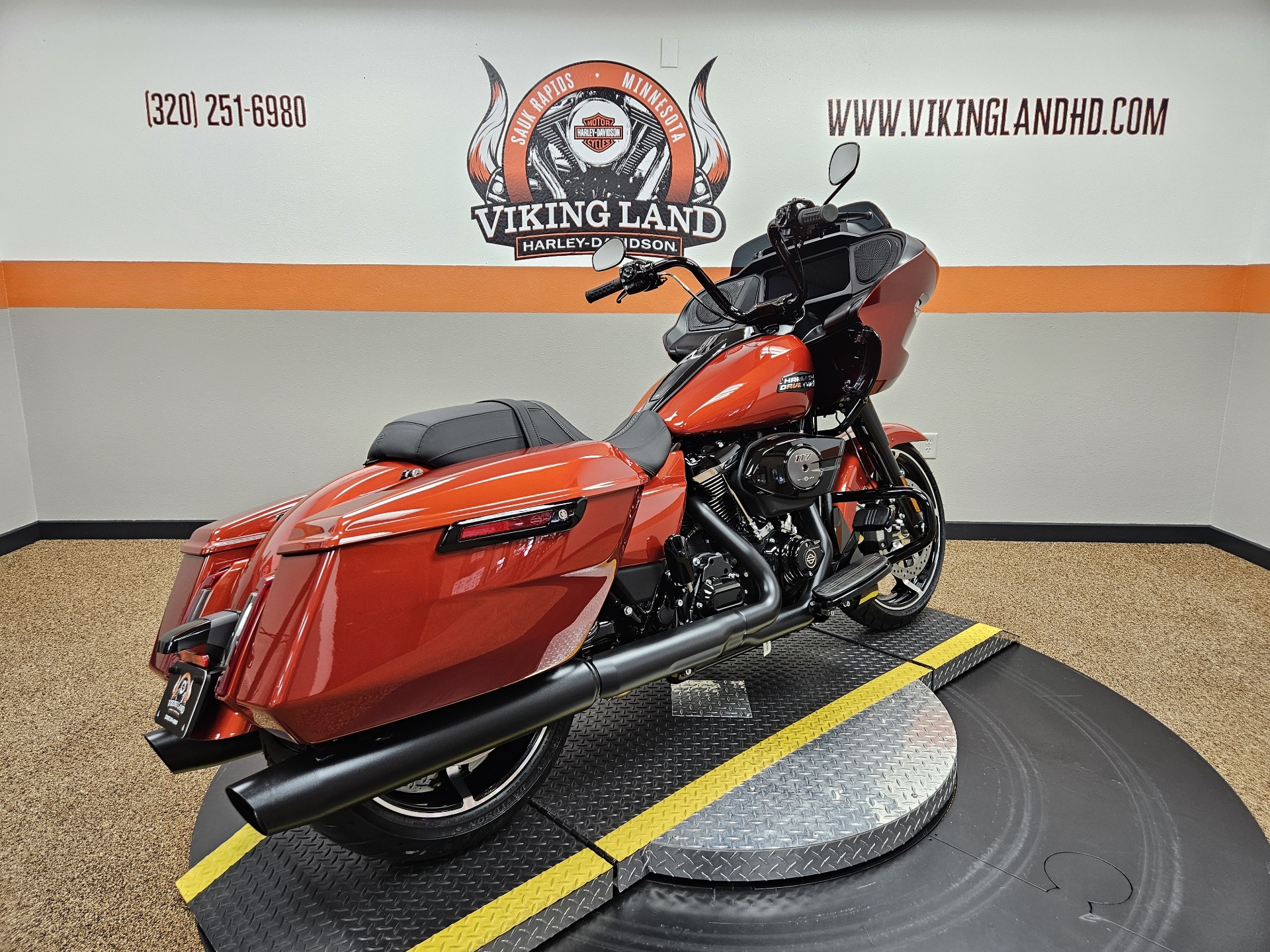 2024 Harley-Davidson Road Glide® in Sauk Rapids, Minnesota - Photo 13