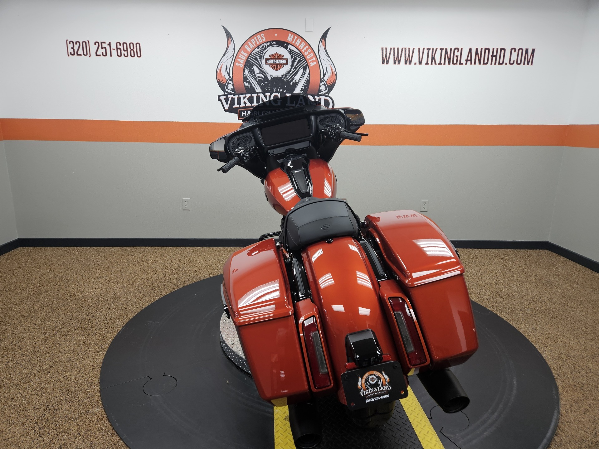 2024 Harley-Davidson Street Glide® in Sauk Rapids, Minnesota - Photo 6