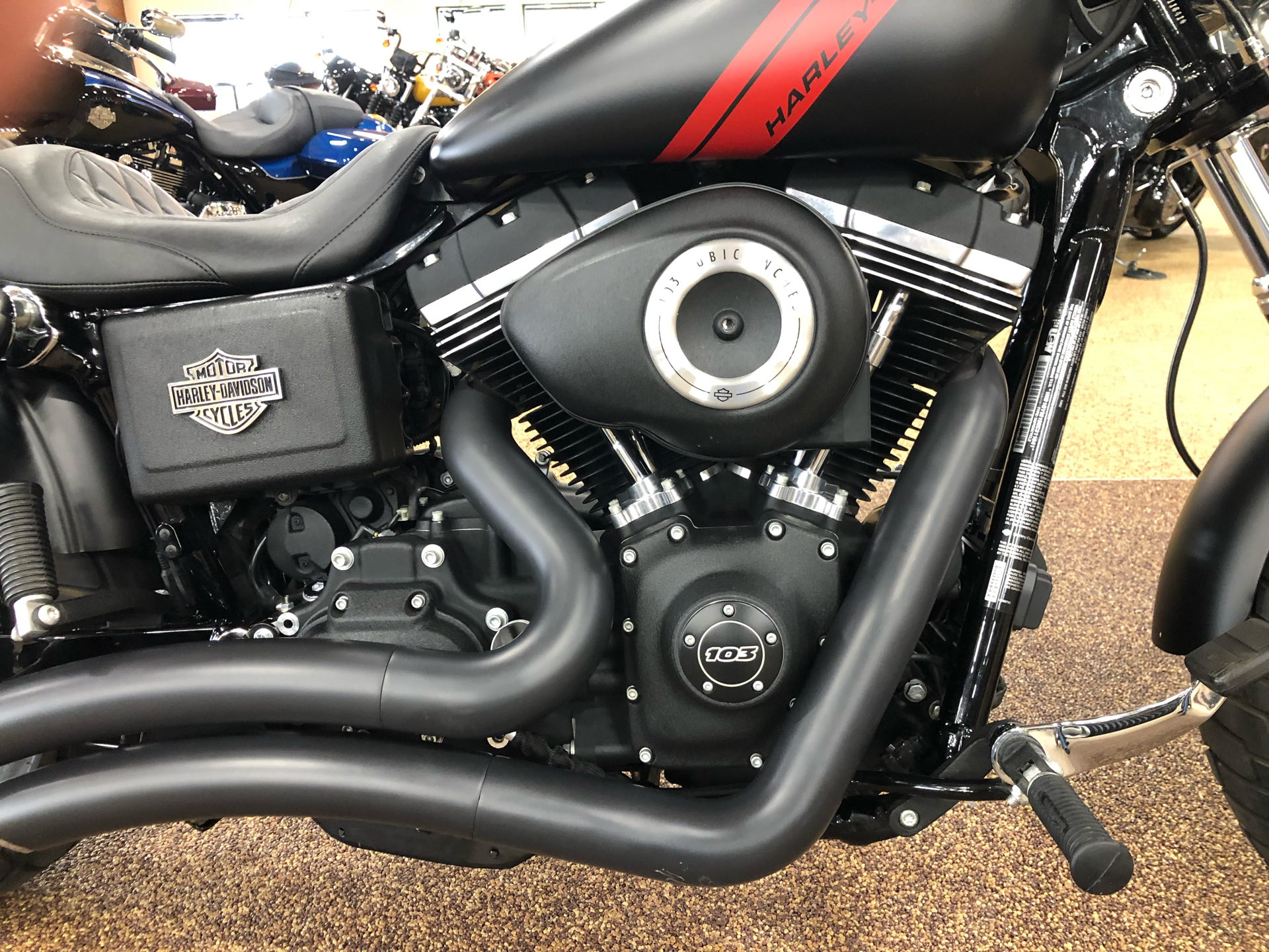 2014 Harley-Davidson Dyna® Fat Bob® in Sauk Rapids, Minnesota - Photo 2