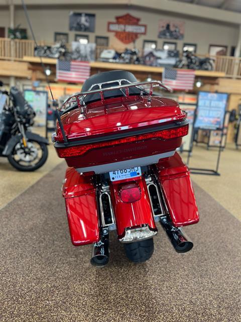 2019 Harley-Davidson Road Glide® Ultra in Sauk Rapids, Minnesota - Photo 9