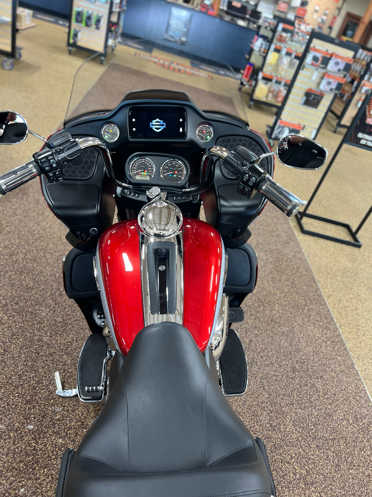 2019 Harley-Davidson Road Glide® Ultra in Sauk Rapids, Minnesota - Photo 17