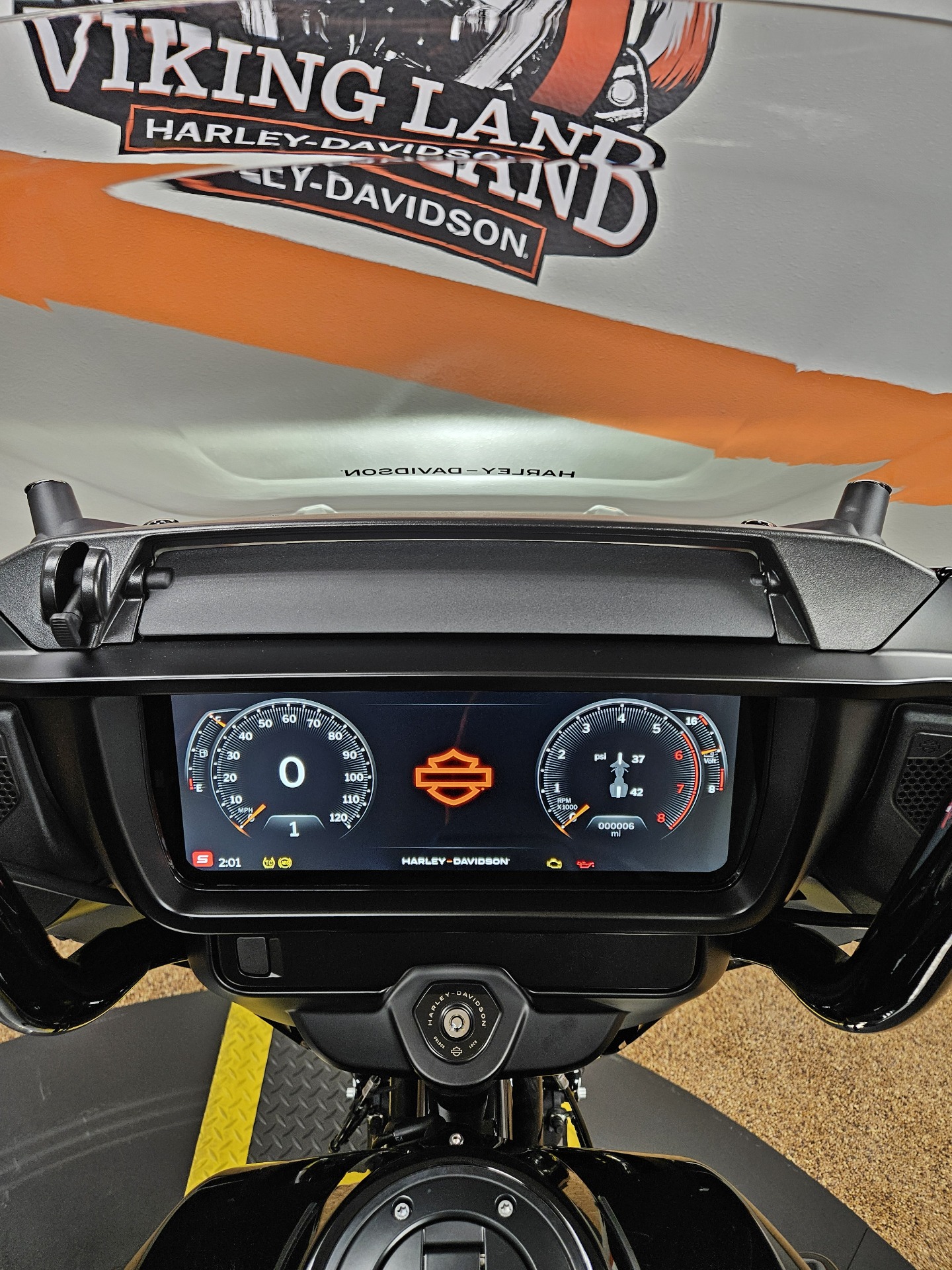 2024 Harley-Davidson Street Glide® in Sauk Rapids, Minnesota - Photo 16