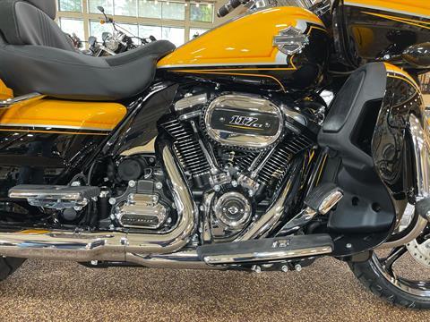 2022 Harley-Davidson CVO™ Road Glide® Limited in Sauk Rapids, Minnesota - Photo 4