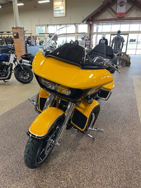 2022 Harley-Davidson CVO™ Road Glide® Limited in Sauk Rapids, Minnesota - Photo 17