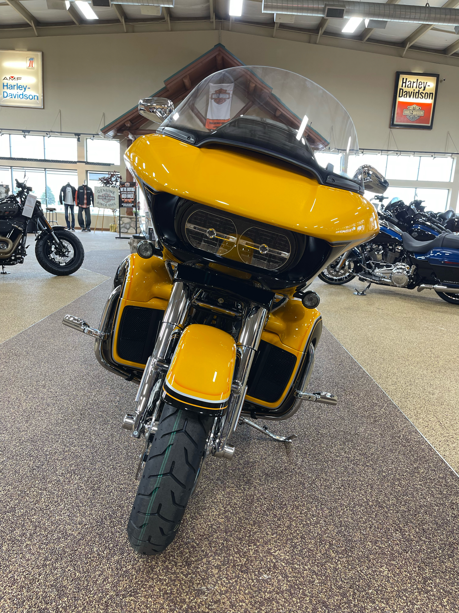 2022 Harley-Davidson CVO™ Road Glide® Limited in Sauk Rapids, Minnesota - Photo 18
