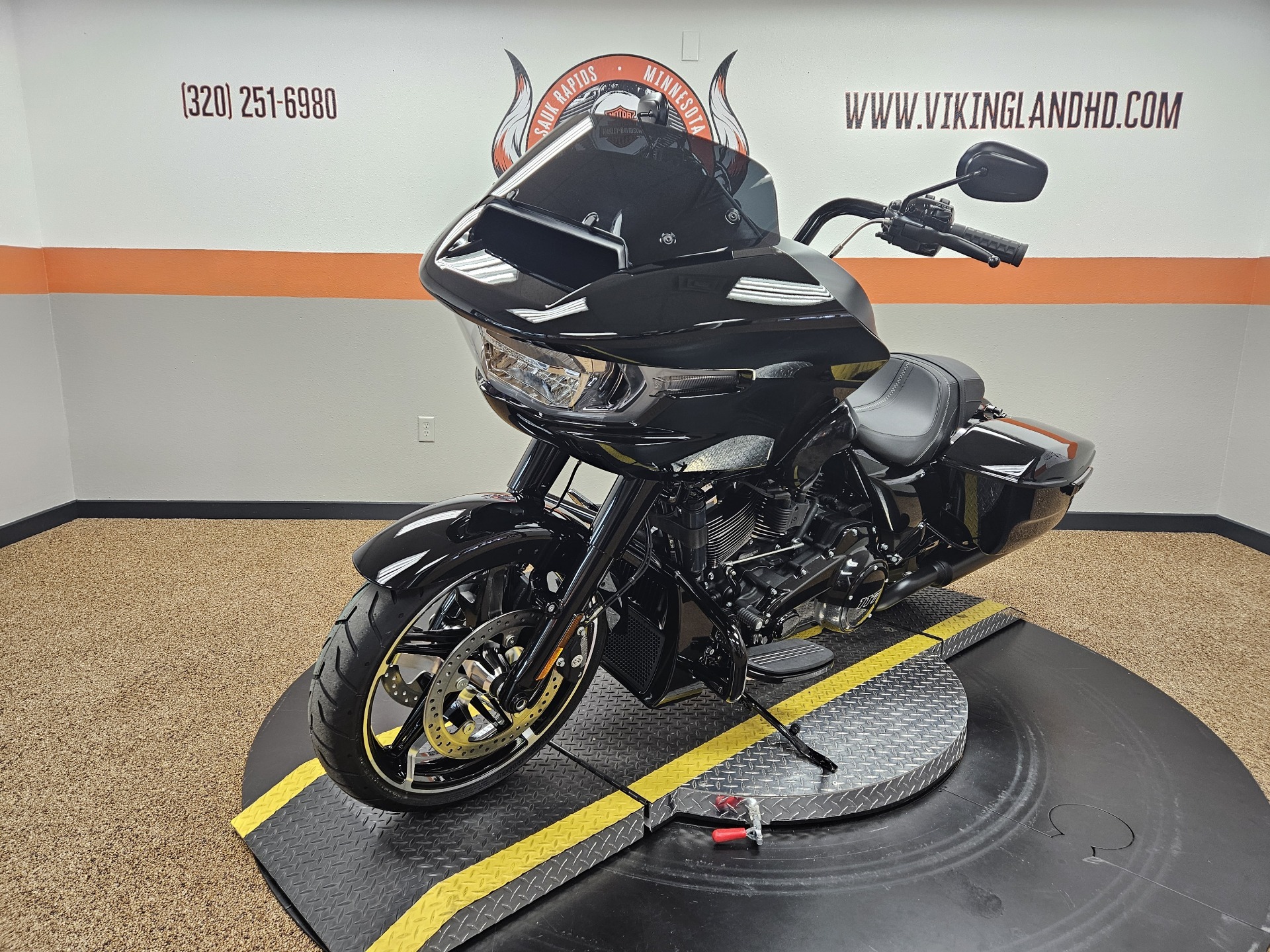 2024 Harley-Davidson Road Glide® in Sauk Rapids, Minnesota - Photo 11