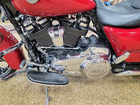 2021 Harley-Davidson Street Glide® Special in Sauk Rapids, Minnesota - Photo 17