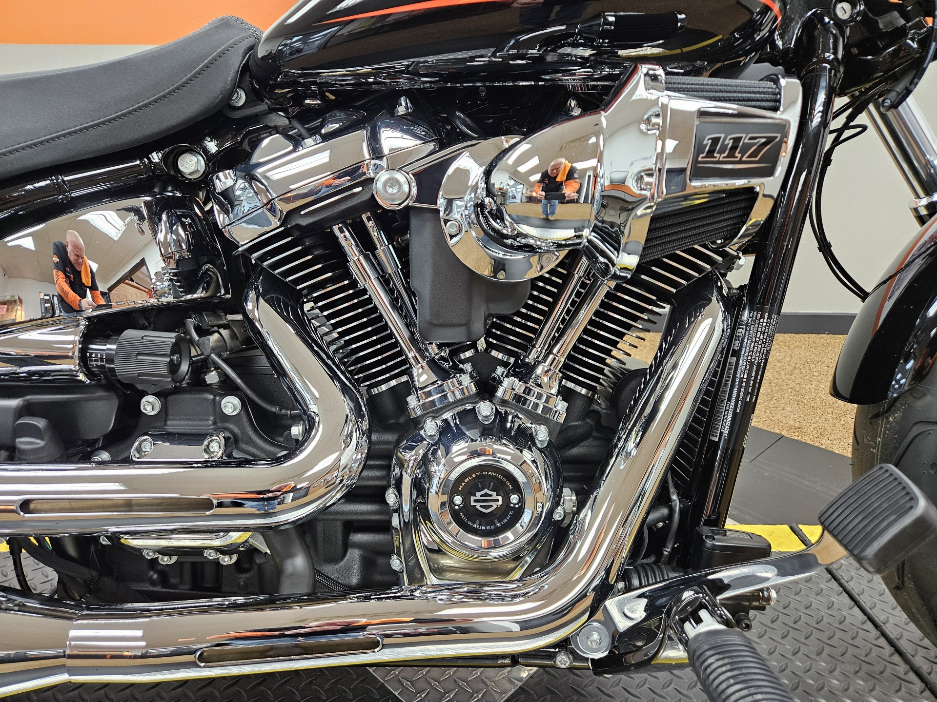 2024 Harley-Davidson Breakout® in Sauk Rapids, Minnesota - Photo 2
