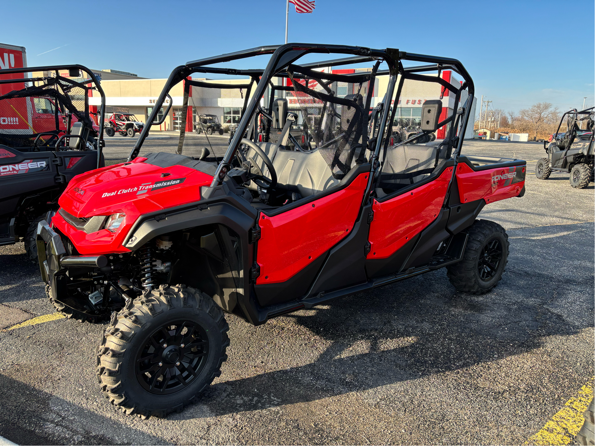 2023 Honda Pioneer 1000-6 Deluxe Crew in Fairview Heights, Illinois - Photo 1