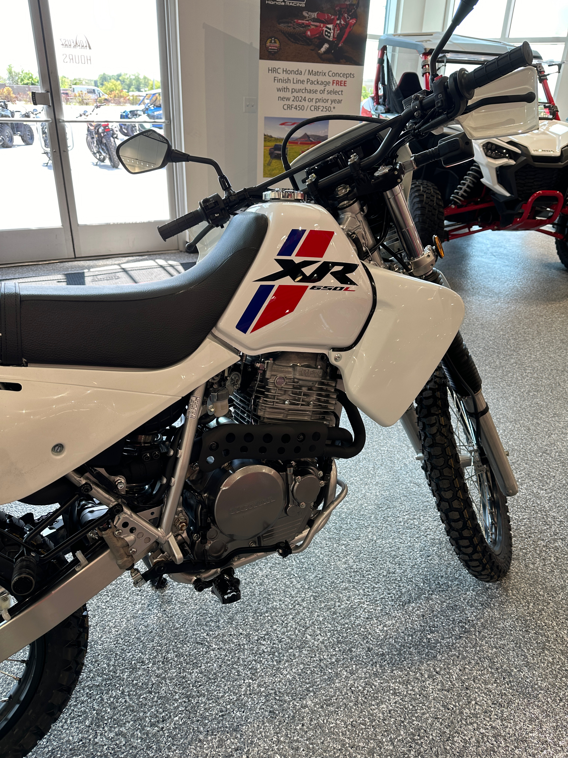 2024 Honda XR650L in Fairview Heights, Illinois - Photo 4