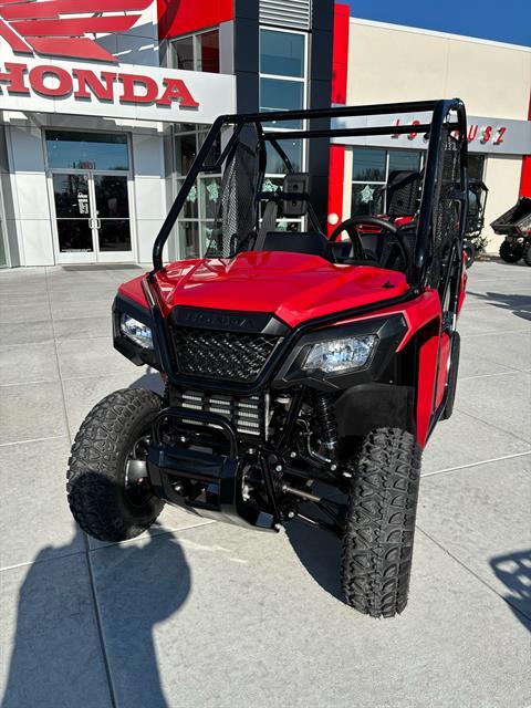 2025 Honda Pioneer 520 in Fairview Heights, Illinois - Photo 2