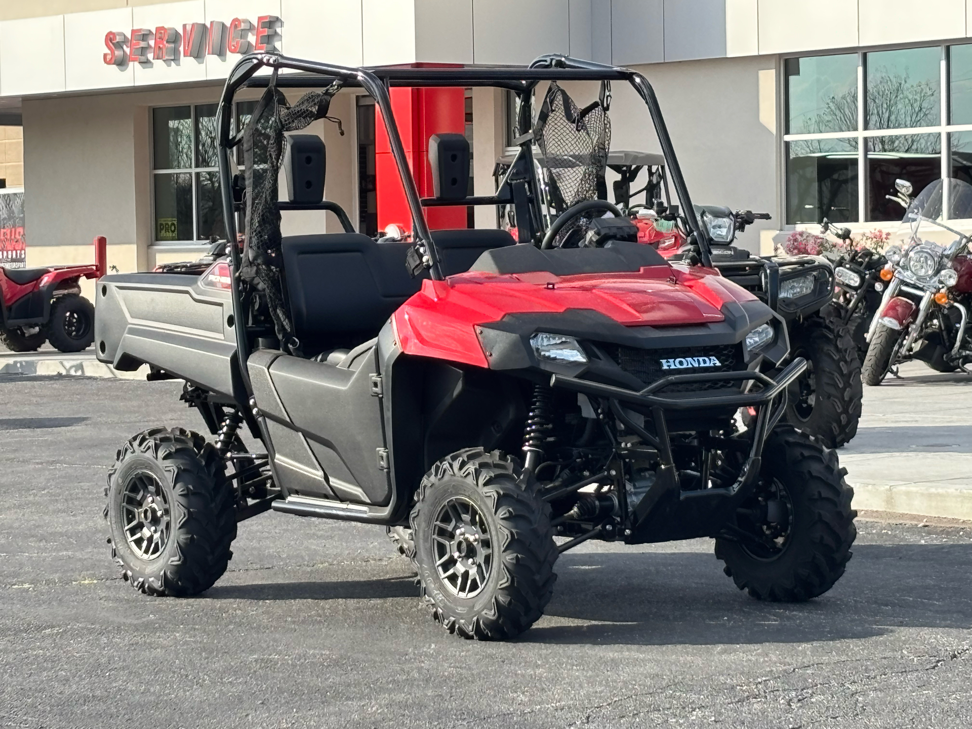 2025 Honda Pioneer 700 Deluxe in Fairview Heights, Illinois - Photo 14