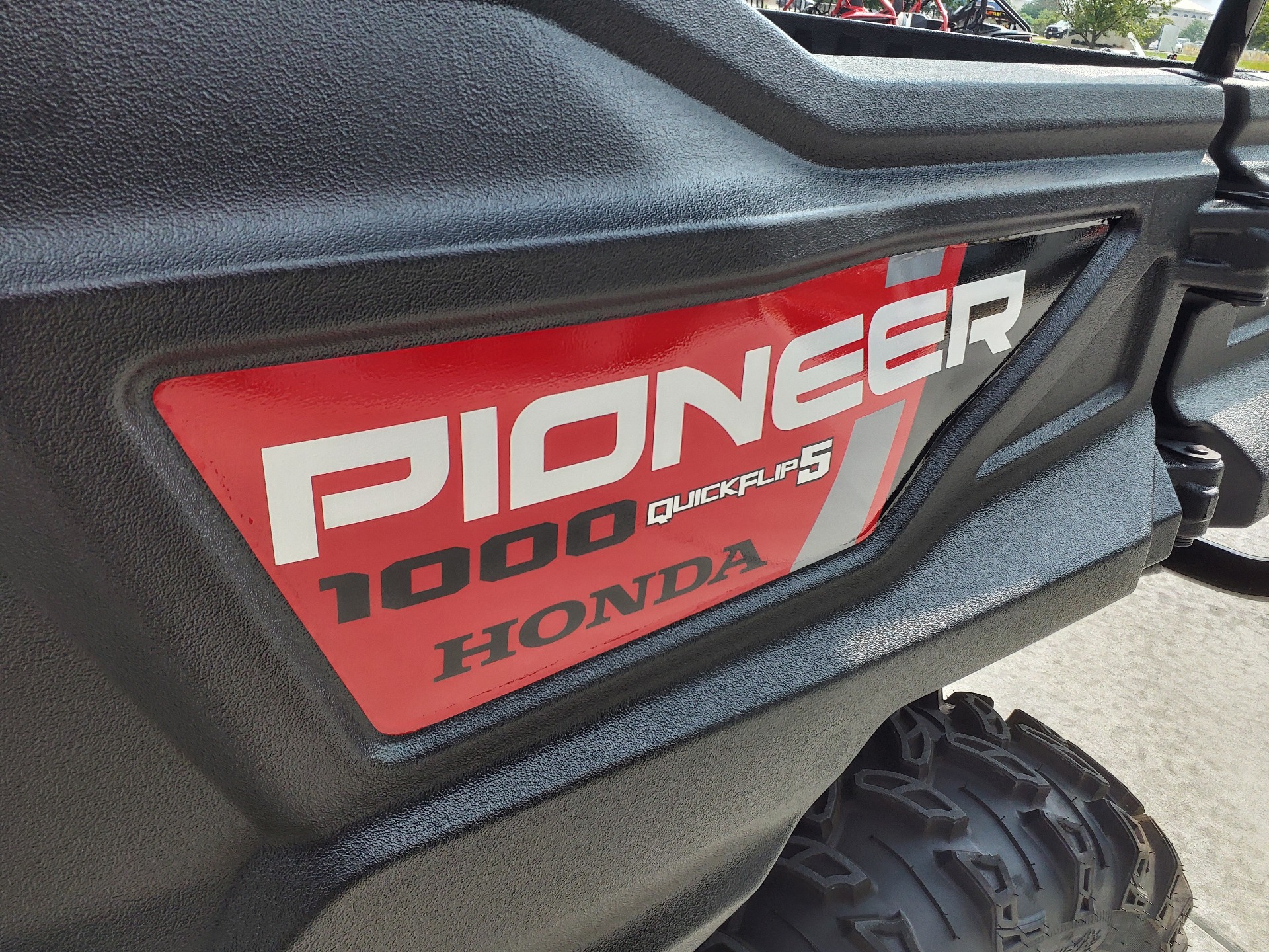 2024 Honda Pioneer 1000-5 in Fairview Heights, Illinois - Photo 15
