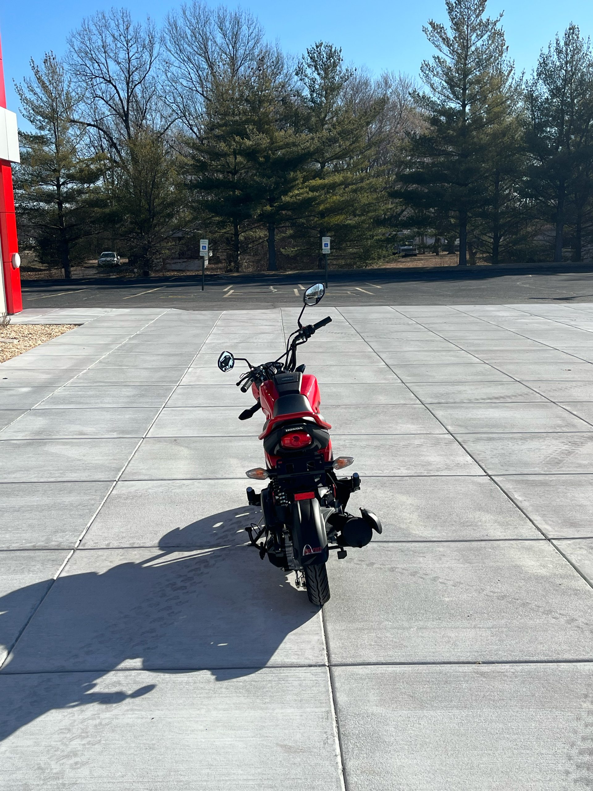 2023 Honda Navi in Fairview Heights, Illinois - Photo 3