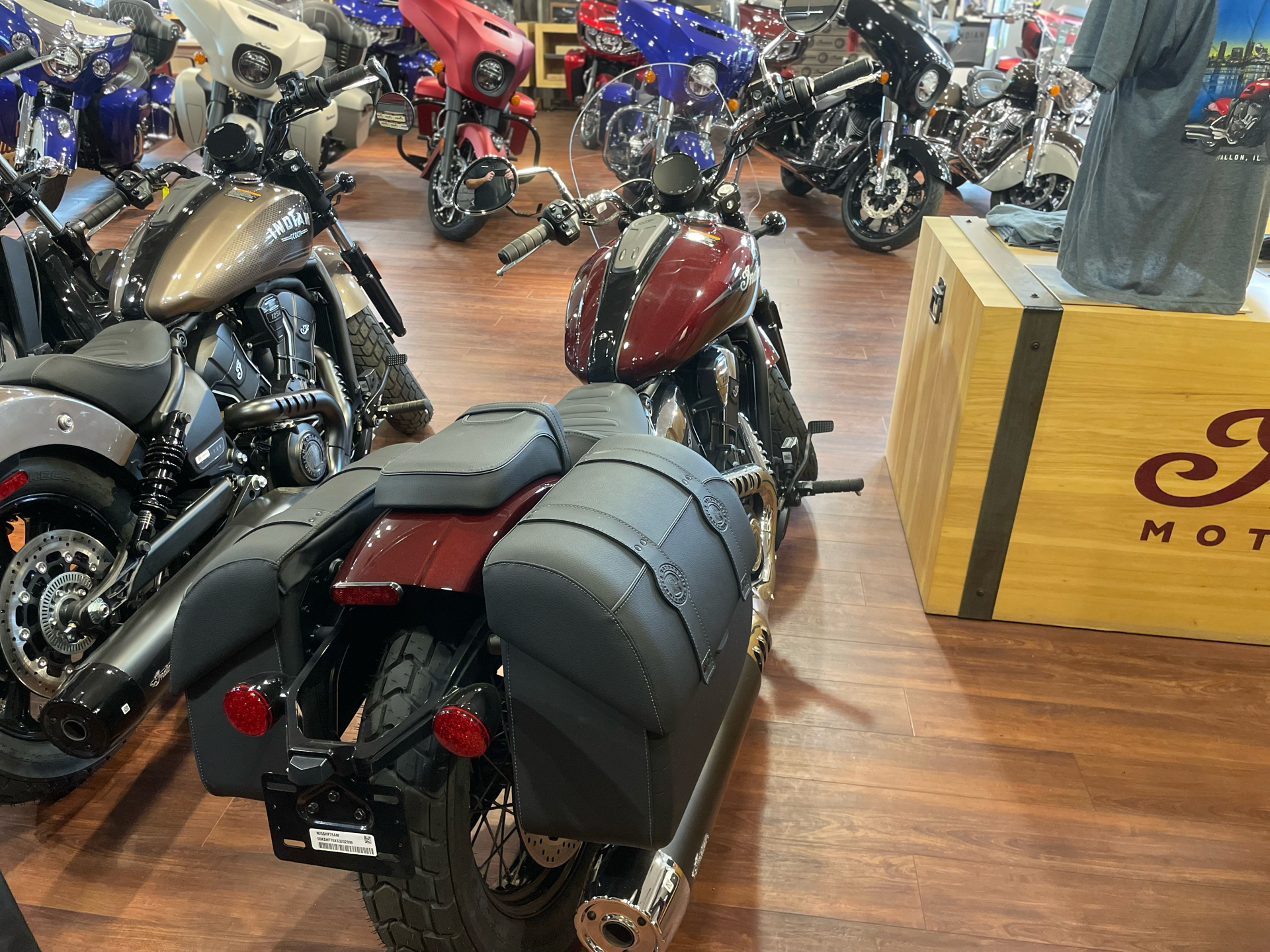 2025 Indian Motorcycle Super Scout® Limited +Tech in O'Fallon, Illinois - Photo 4