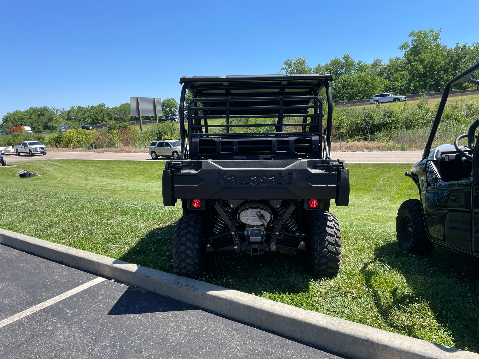 2024 Kawasaki MULE PRO-FXT 1000 LE in O'Fallon, Illinois - Photo 3