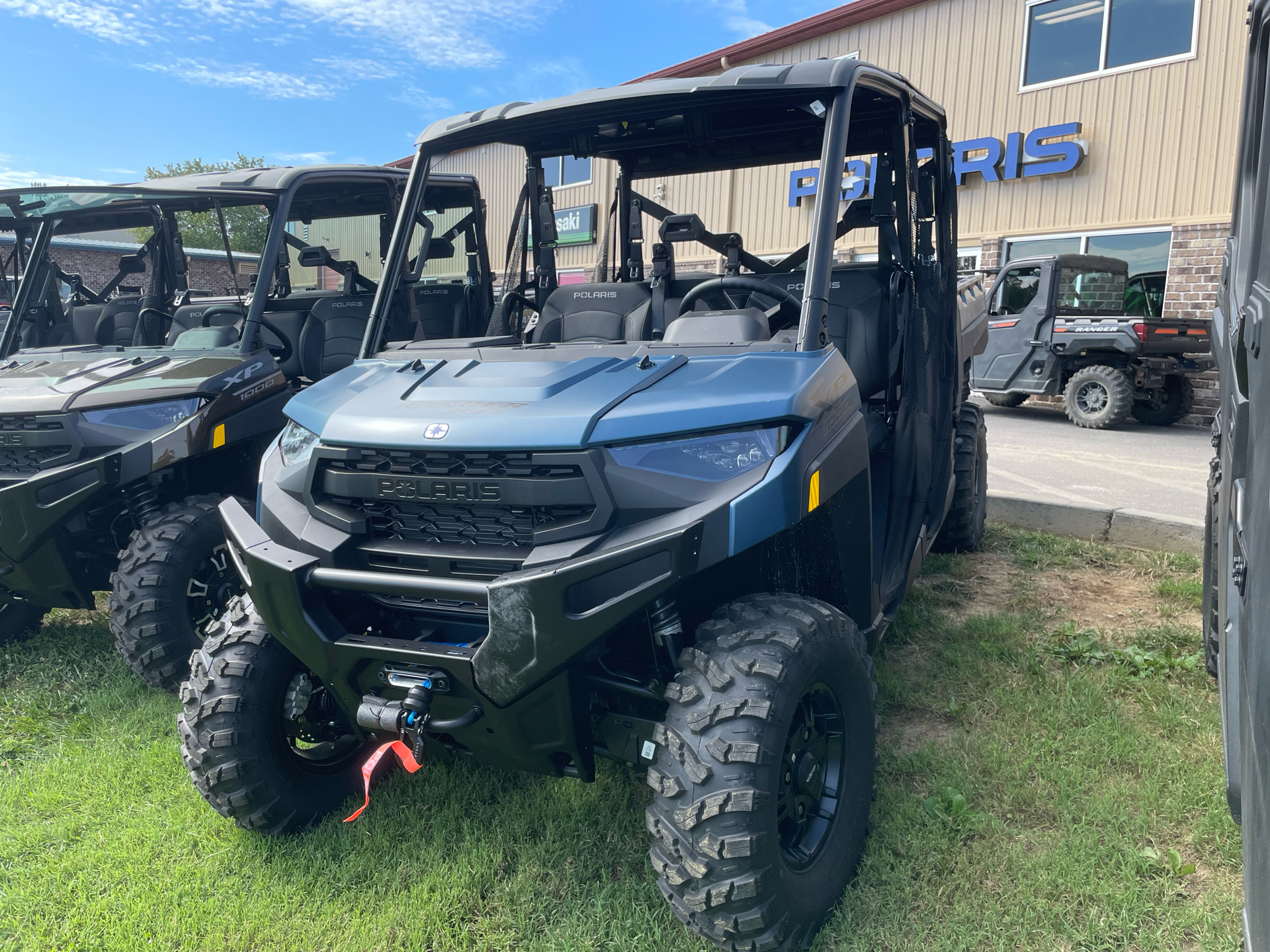 2025 Polaris Ranger Crew XP 1000 Premium in O'Fallon, Illinois - Photo 2