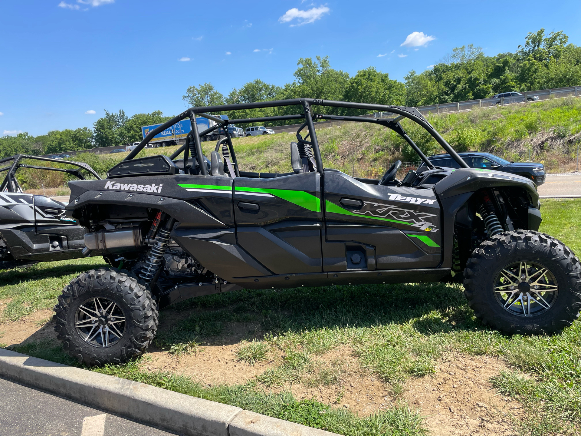 2024 Kawasaki Teryx KRX4 1000 eS in O'Fallon, Illinois - Photo 2