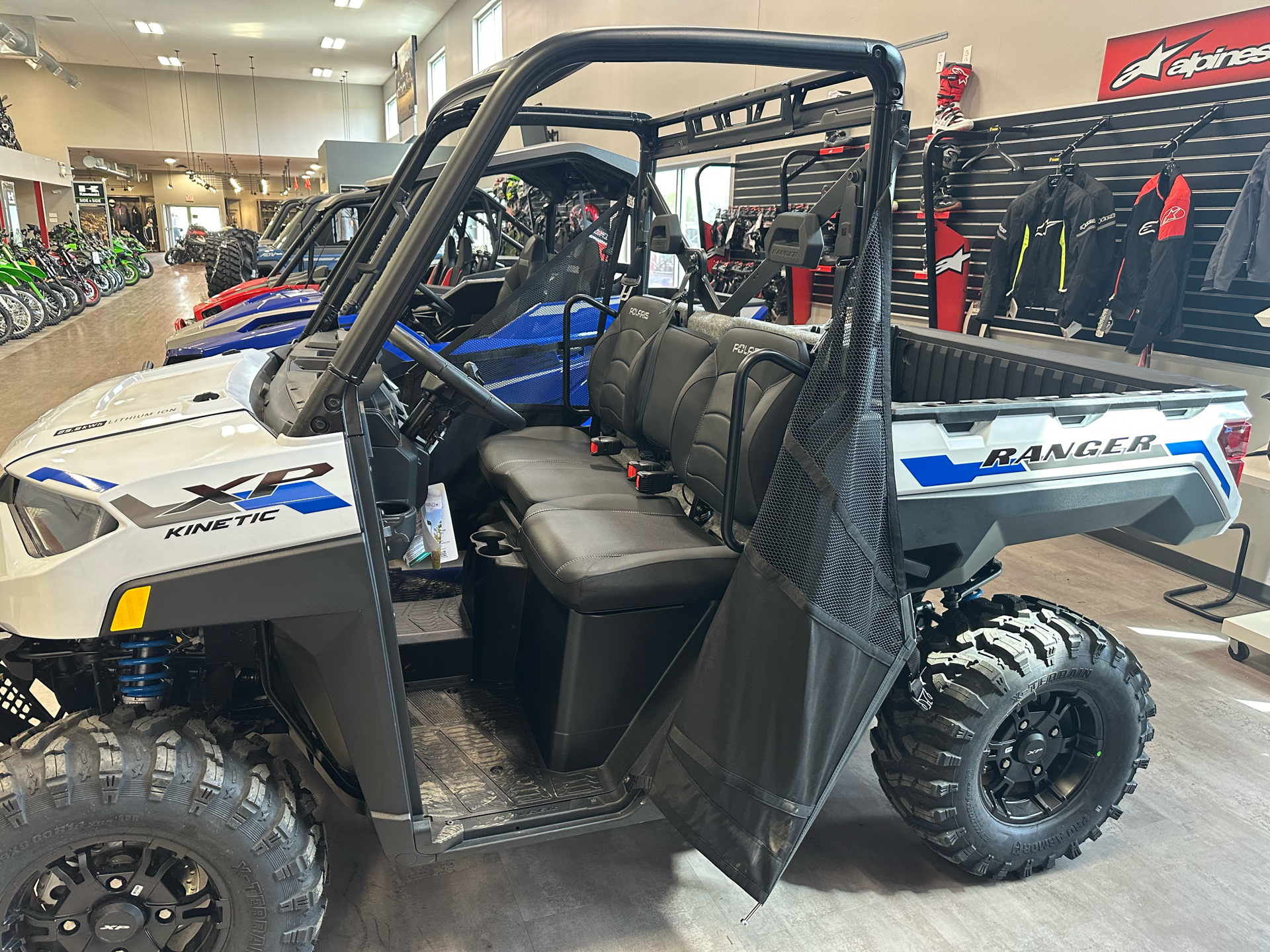 2024 Polaris Ranger XP Kinetic Ultimate in O'Fallon, Illinois - Photo 2