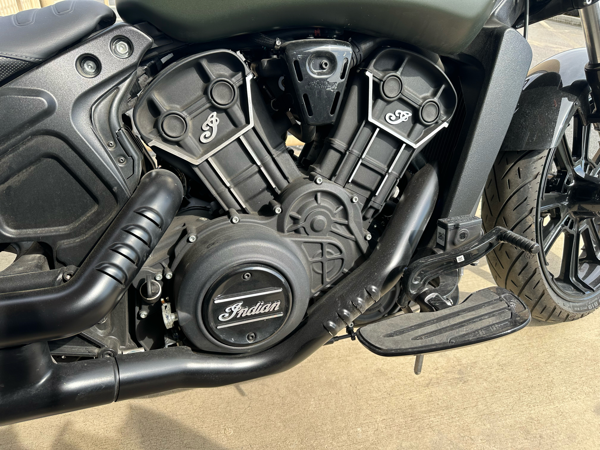 2022 Indian Motorcycle Scout® Rogue ABS in O'Fallon, Illinois - Photo 5